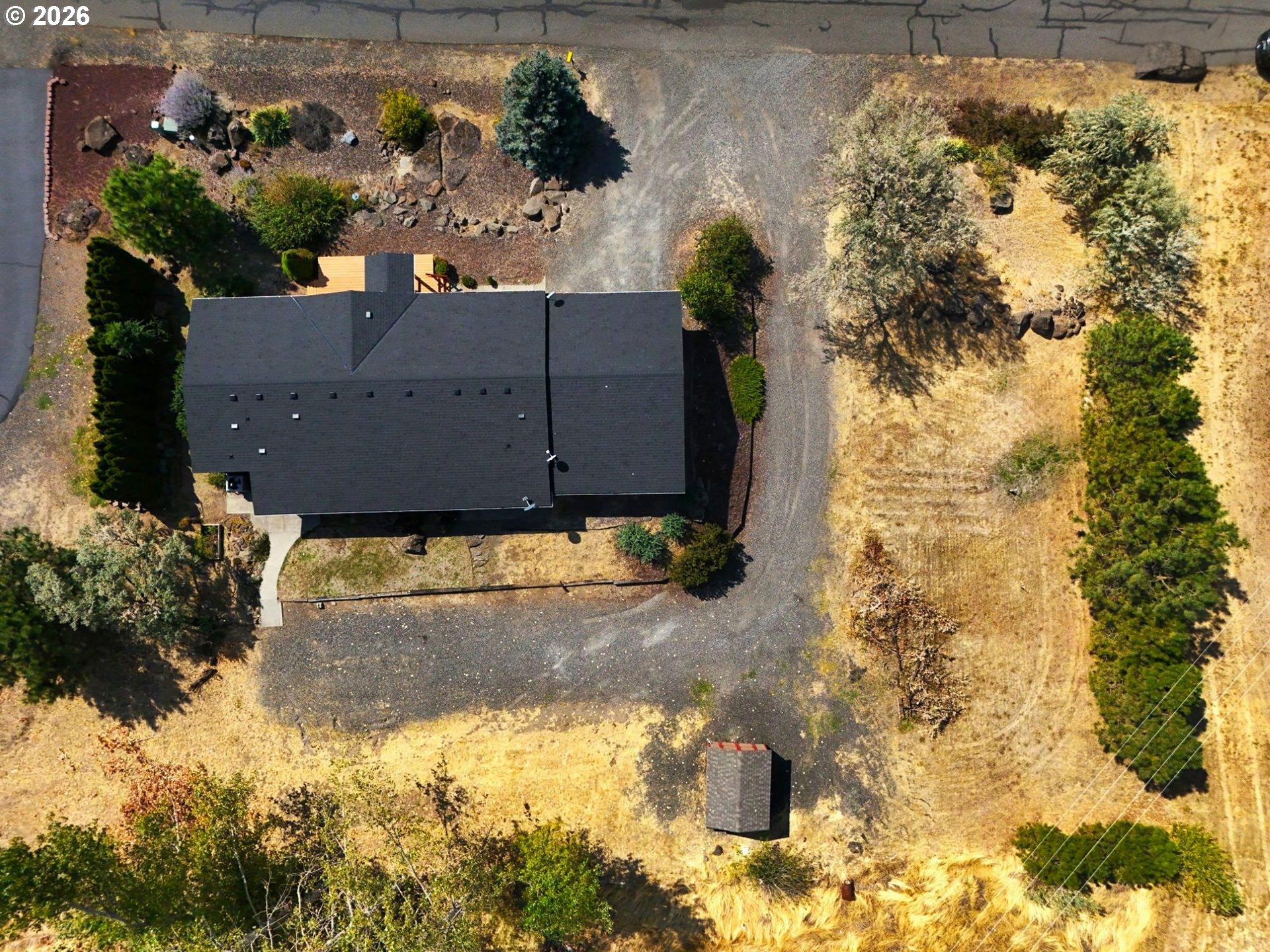 527 Sunridge AVE
