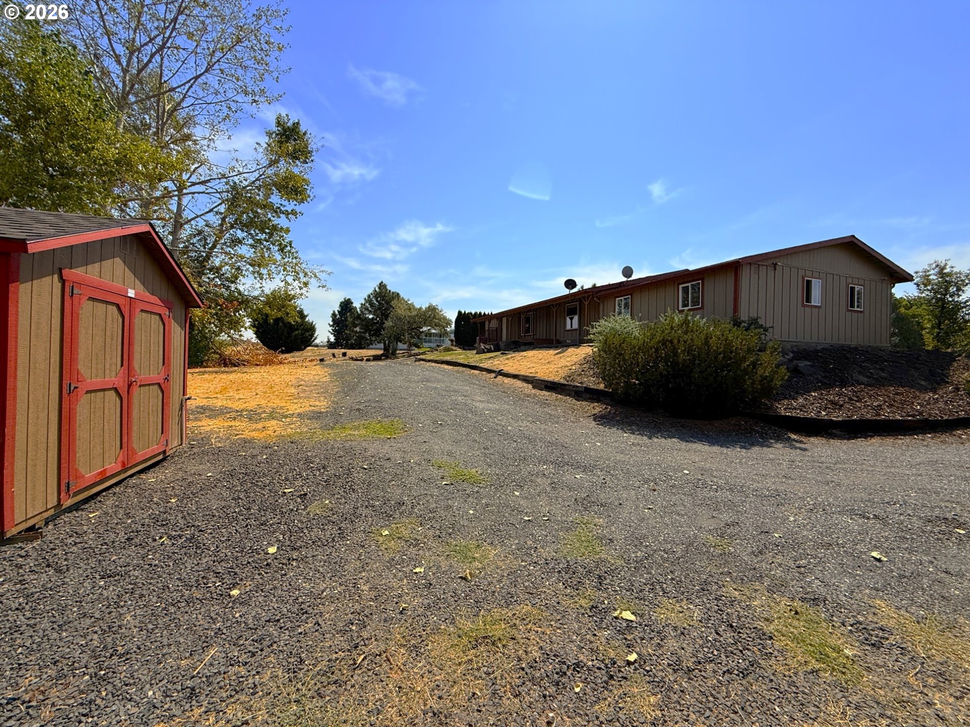 527 Sunridge AVE