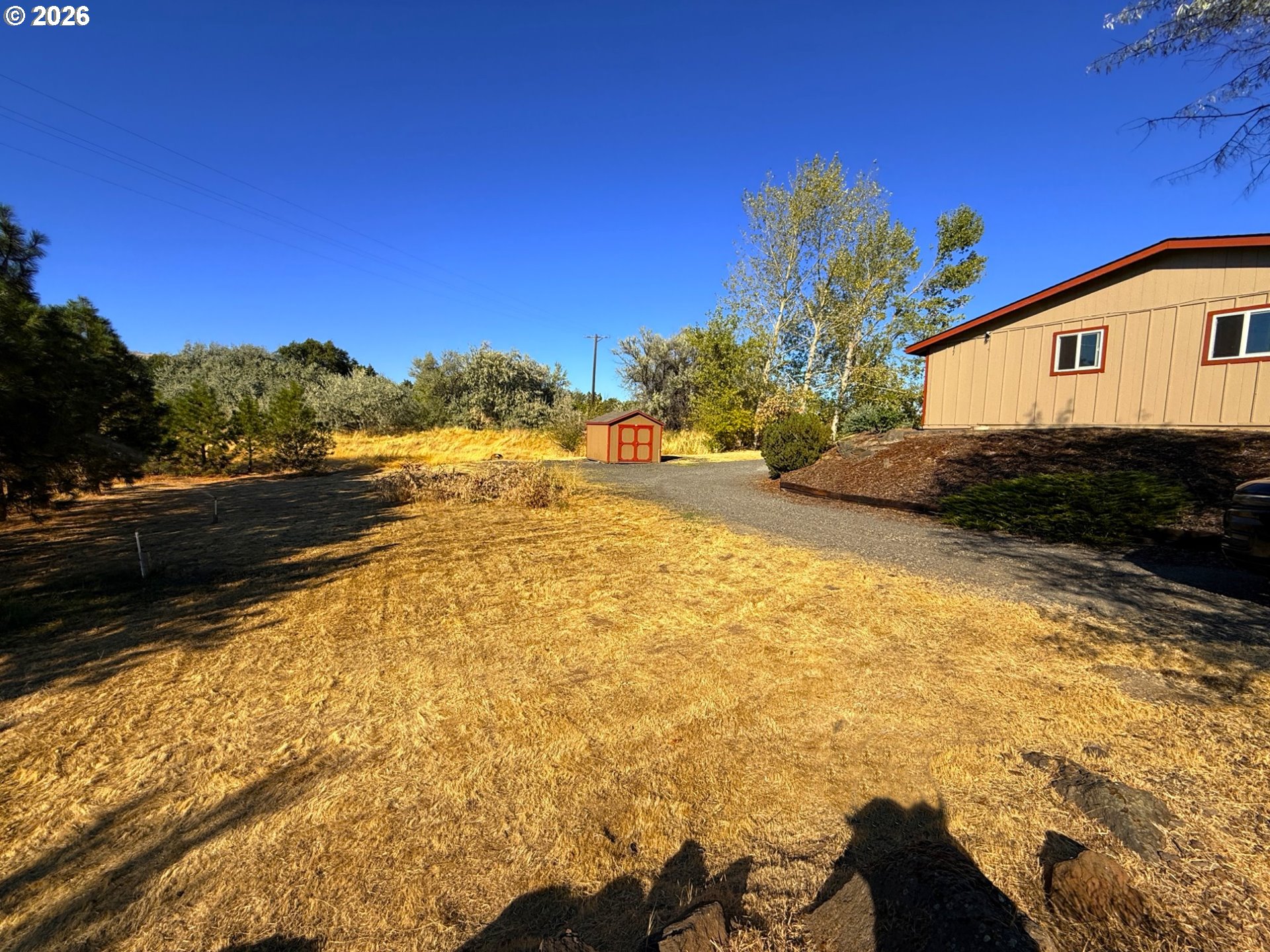 527 Sunridge AVE