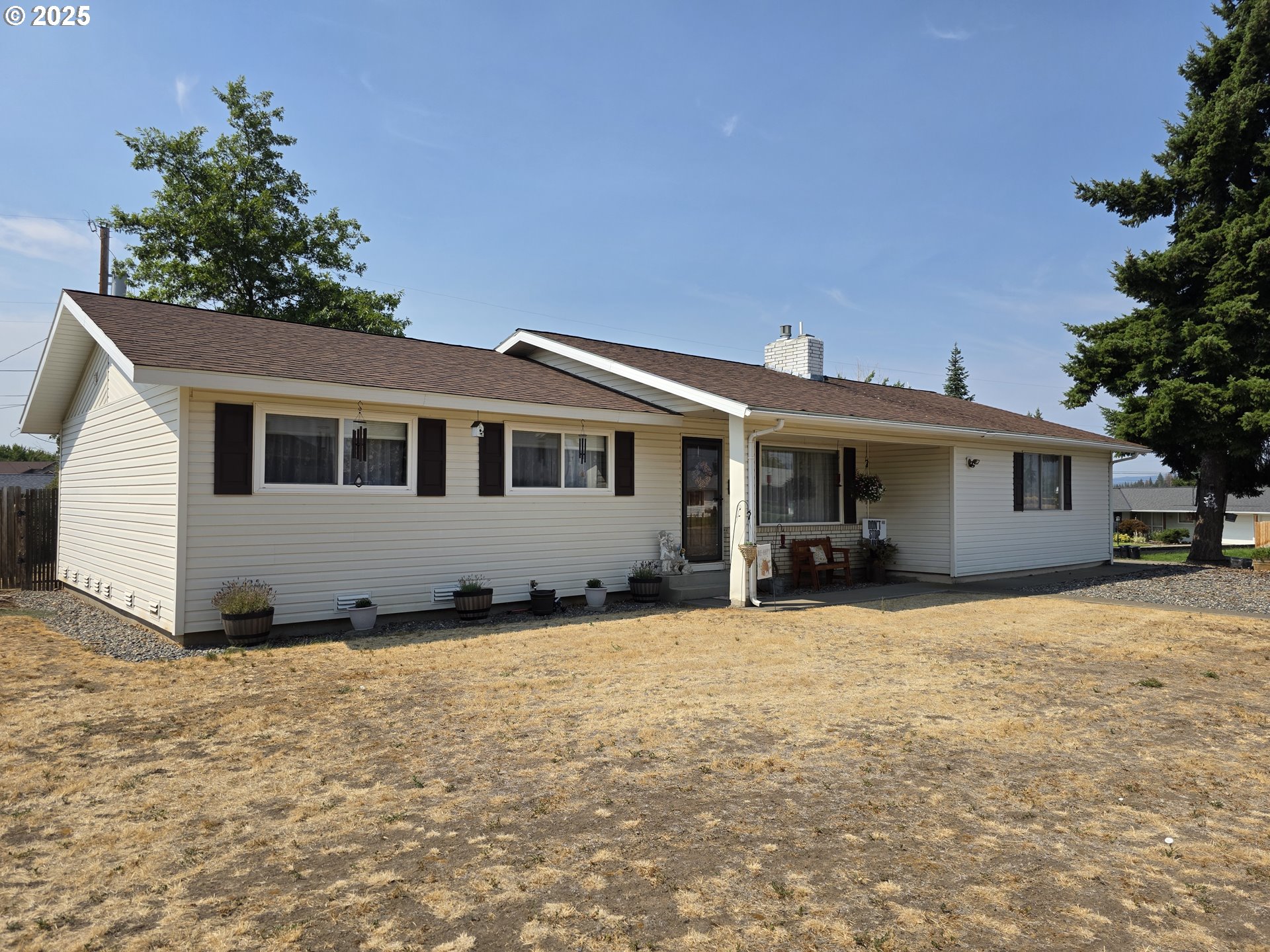 305 ALLISON WAY