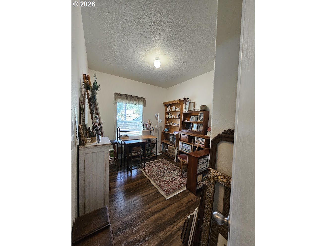 720 Whitney CT