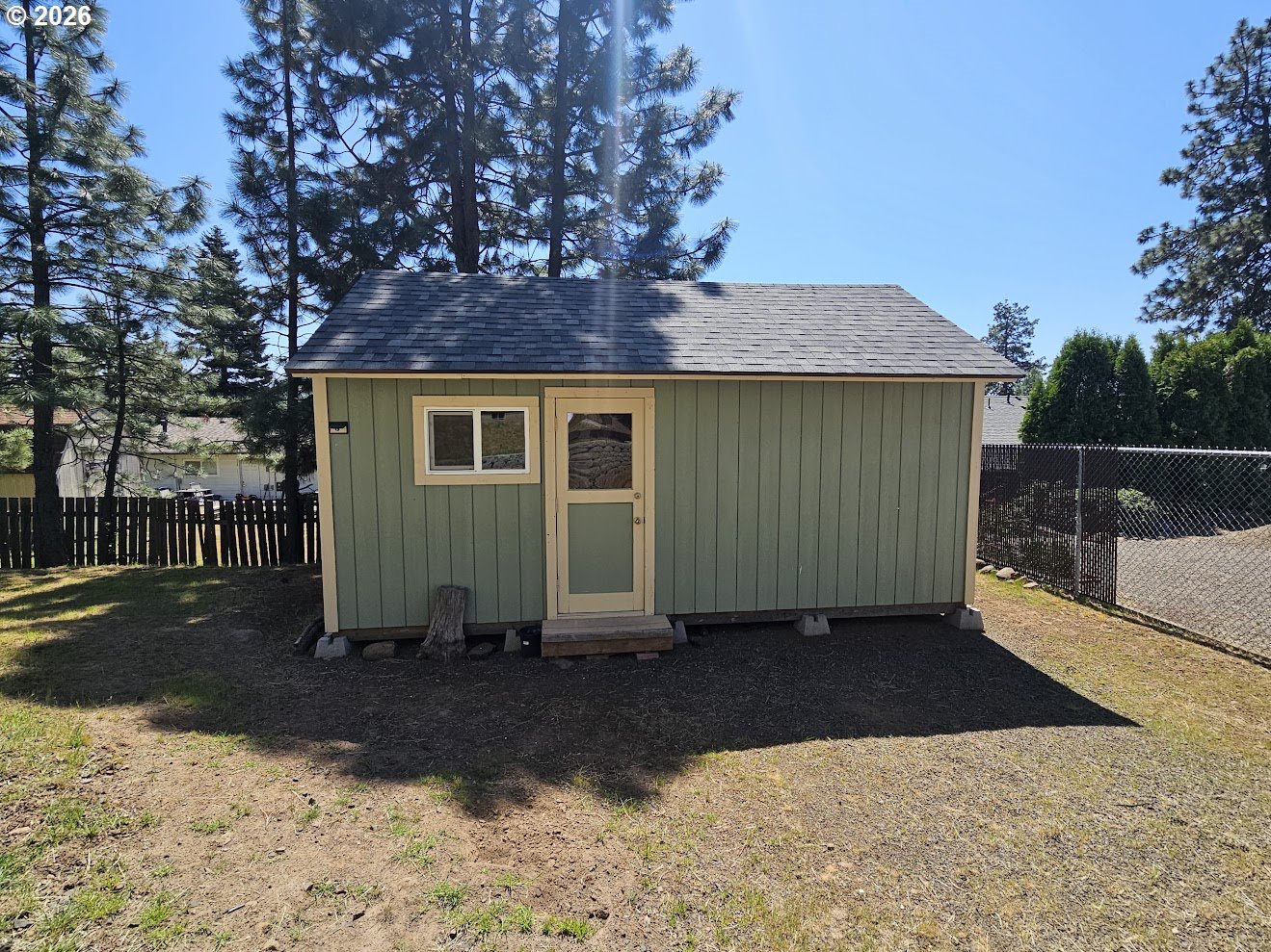 720 Whitney CT