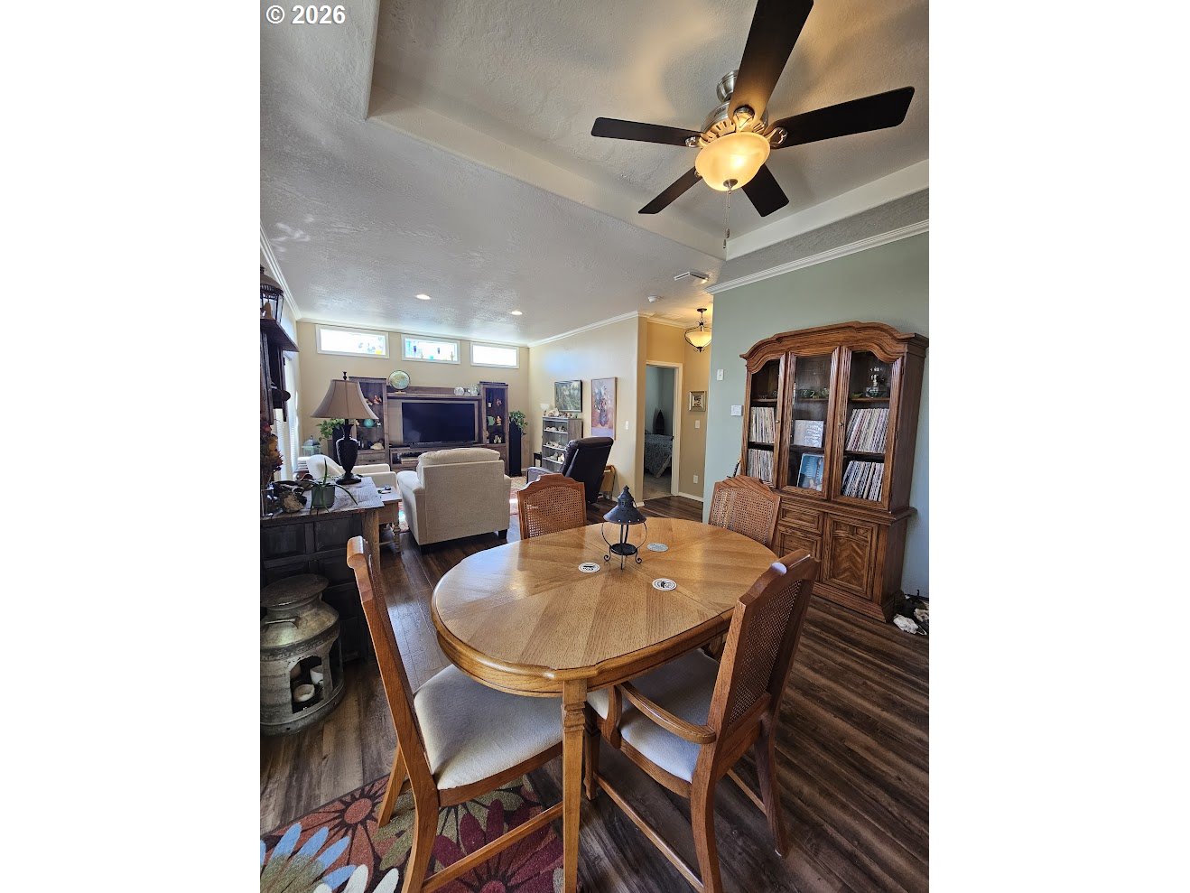 720 Whitney CT
