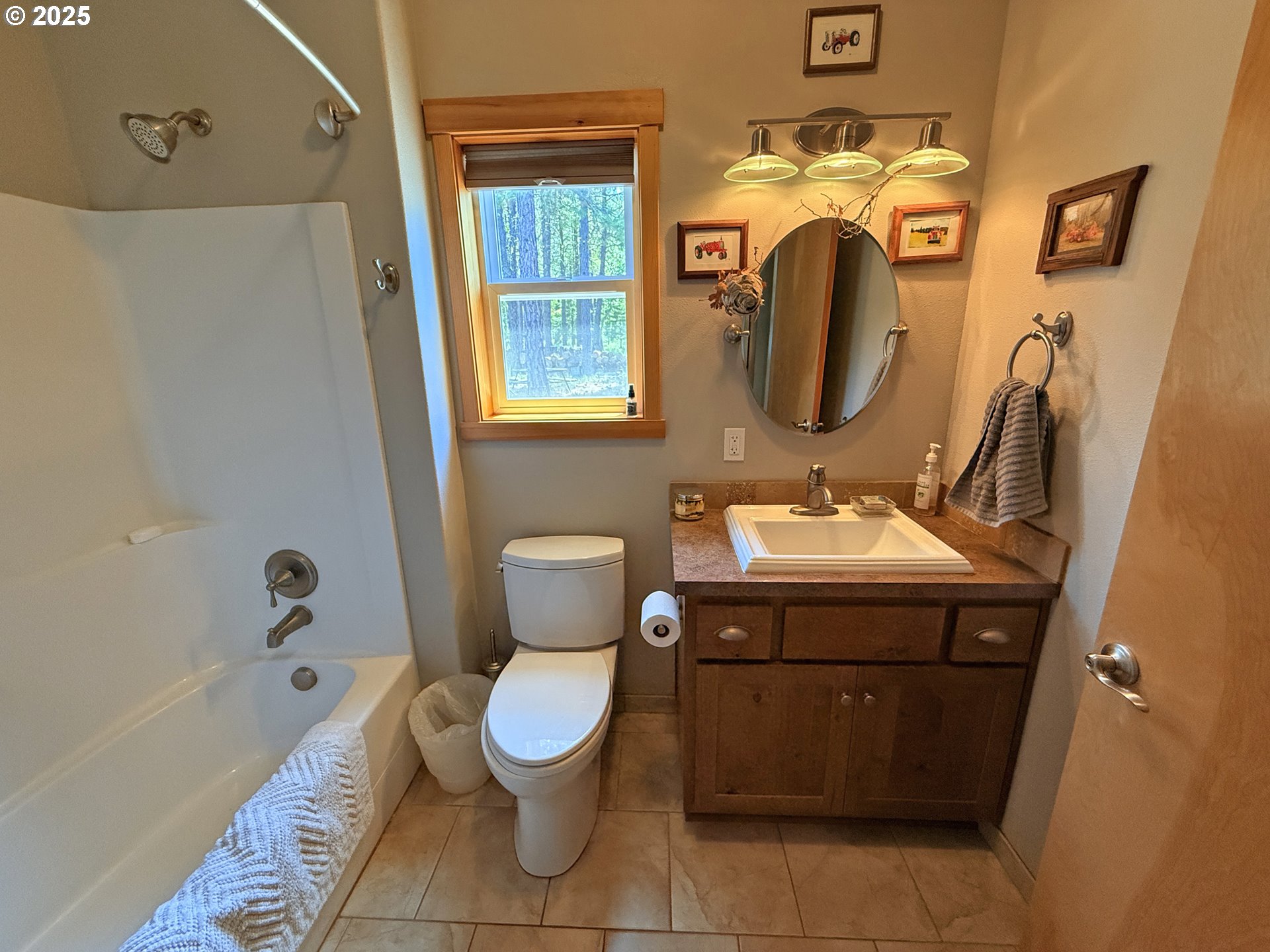 12 Keystone DR
