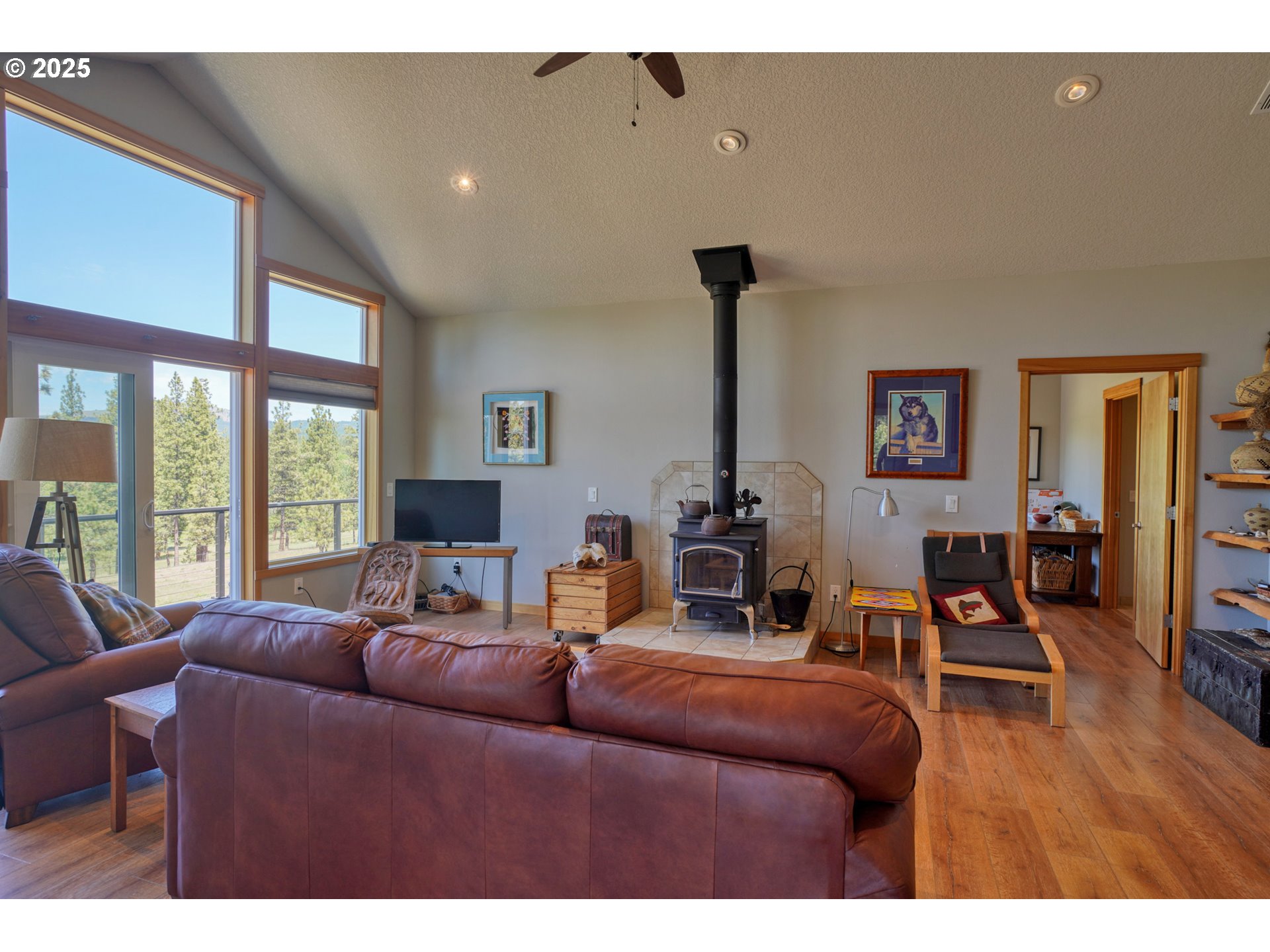 12 Keystone DR