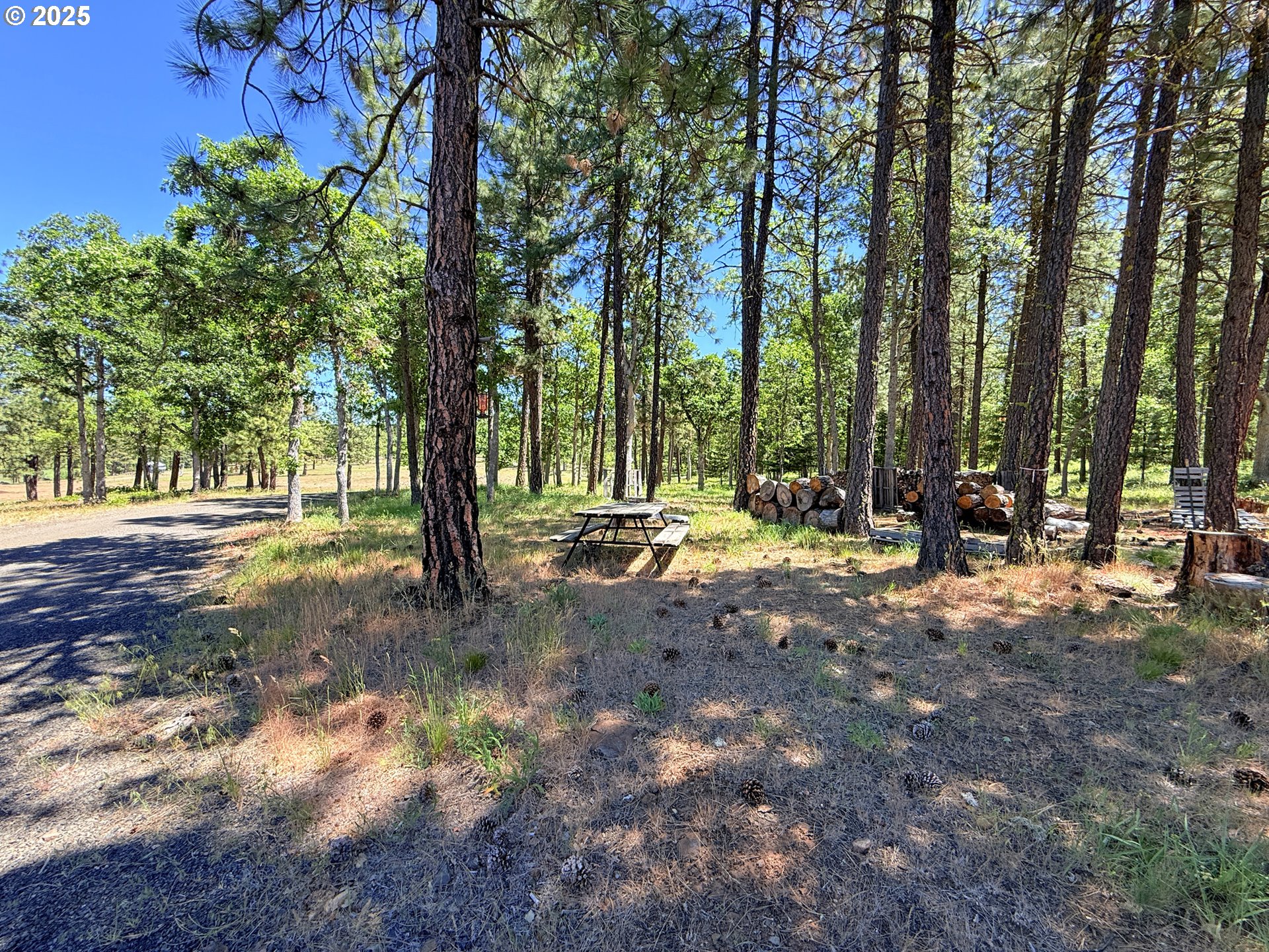 12 Keystone DR