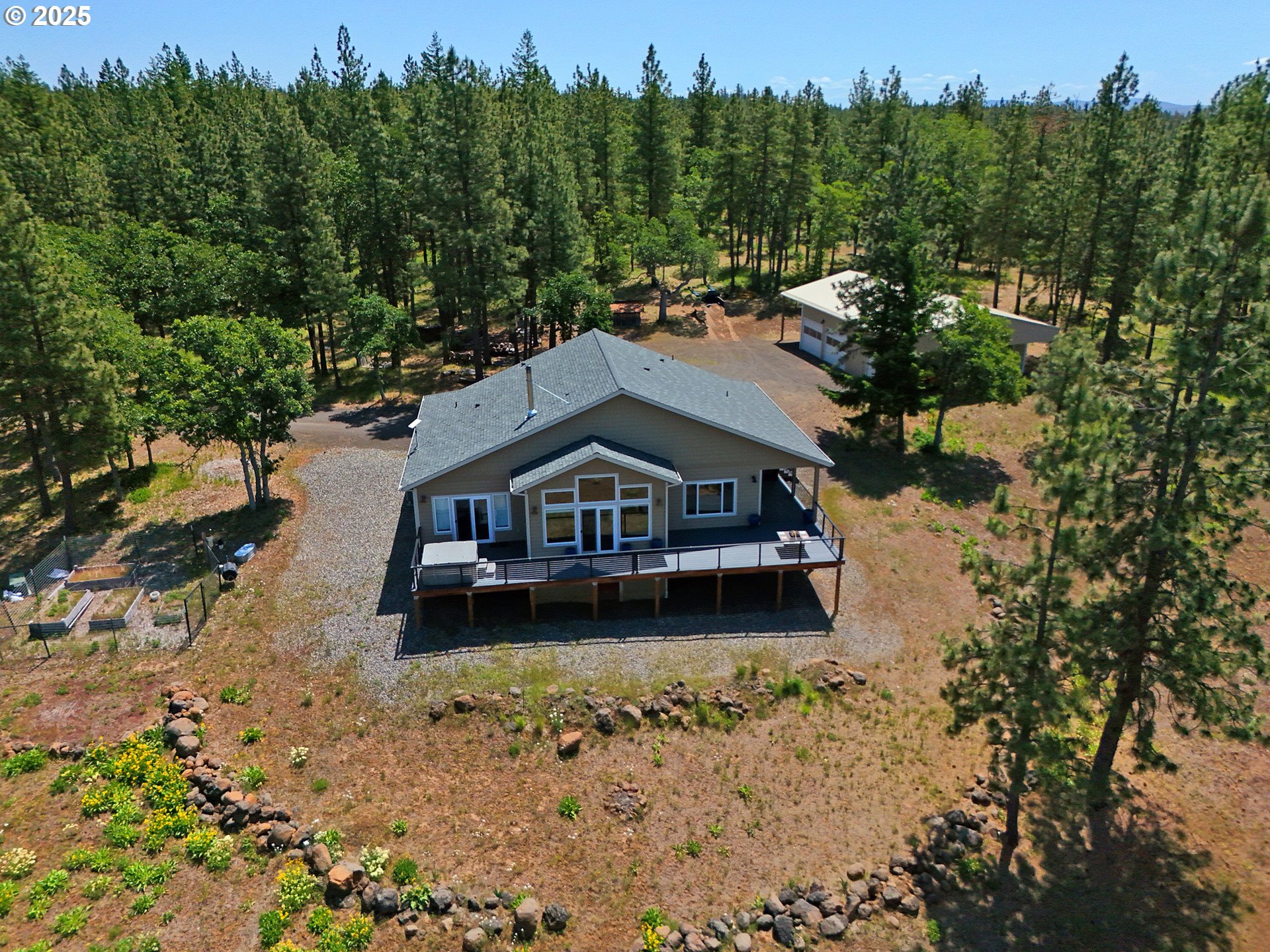 12 Keystone DR