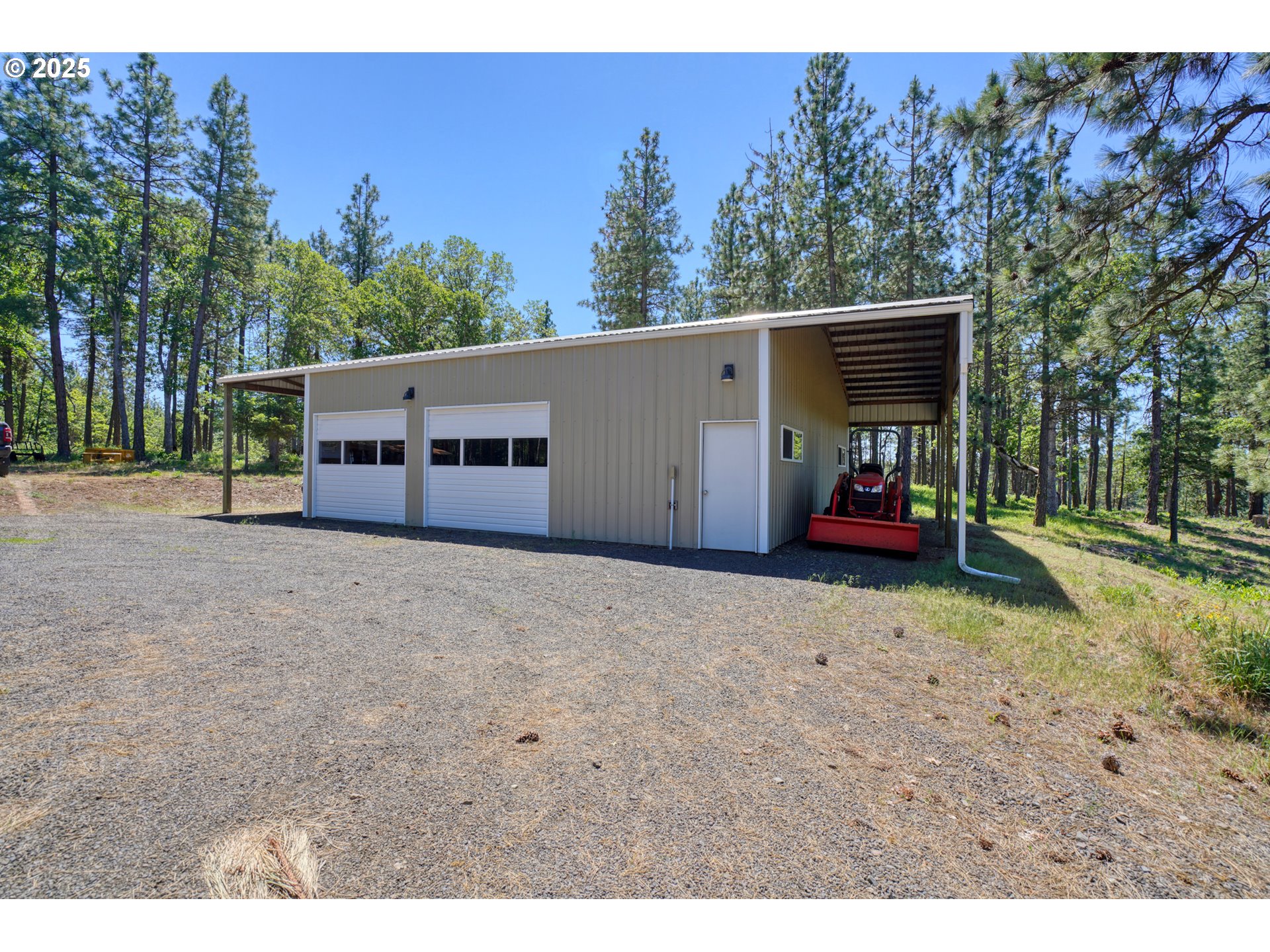 12 Keystone DR