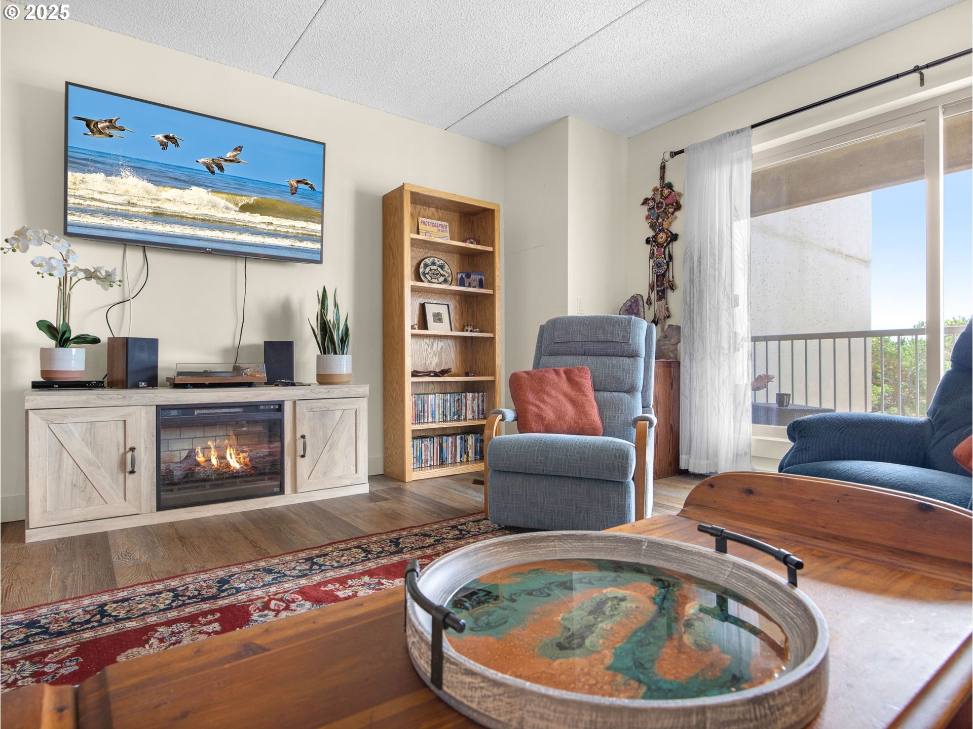 1146 N MARION AVE 1-606