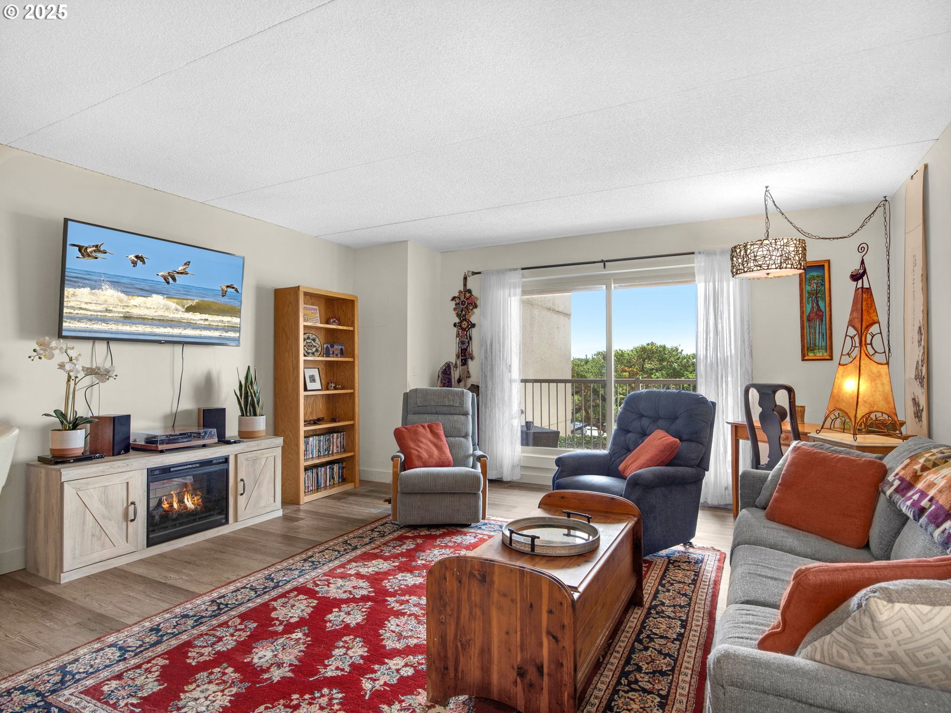 1146 N MARION AVE 1-606