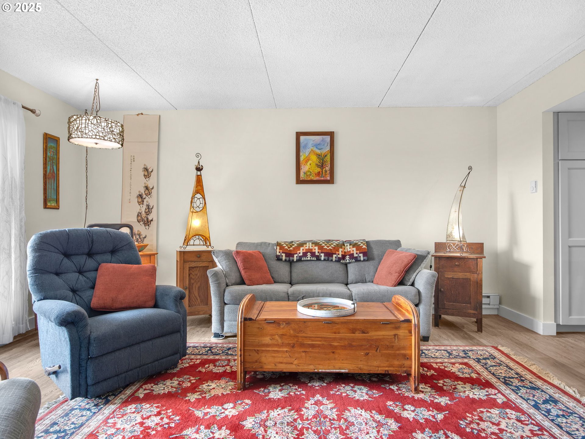 1146 N MARION AVE 1-606