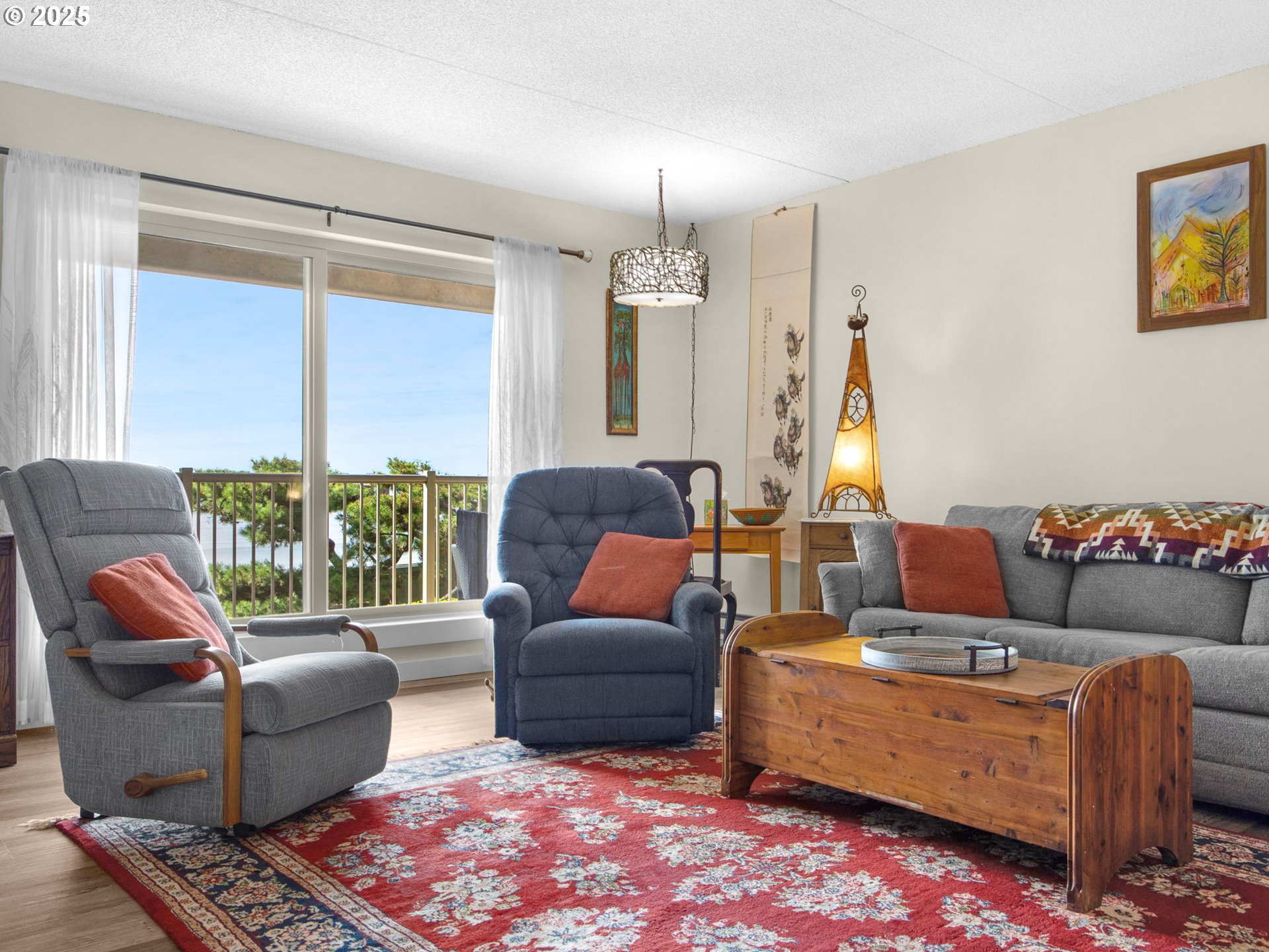 1146 N MARION AVE 1-606