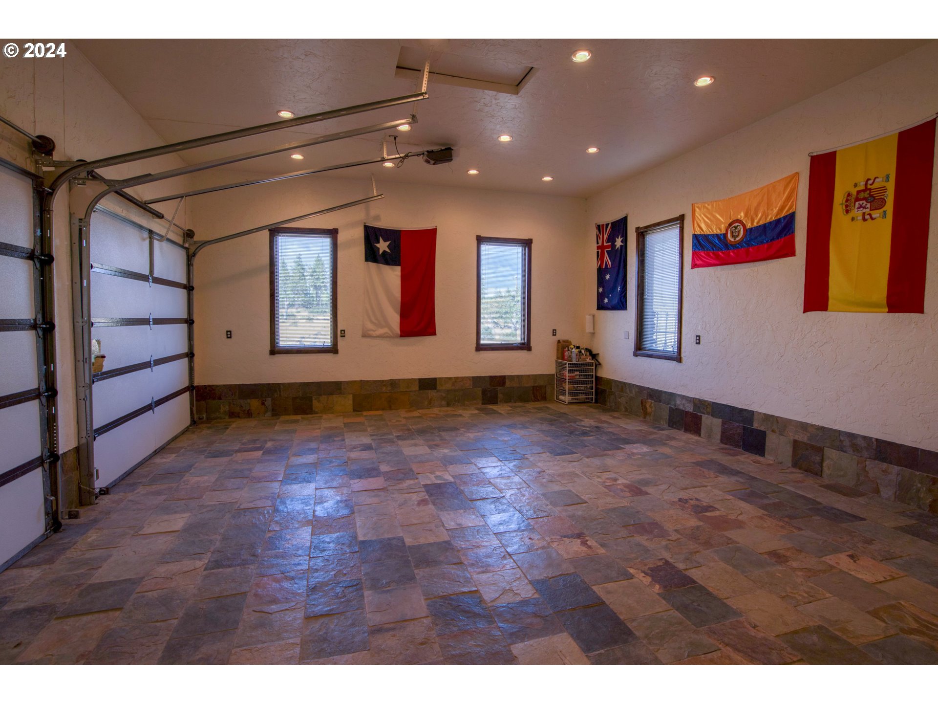 287 Munson Prairie RD