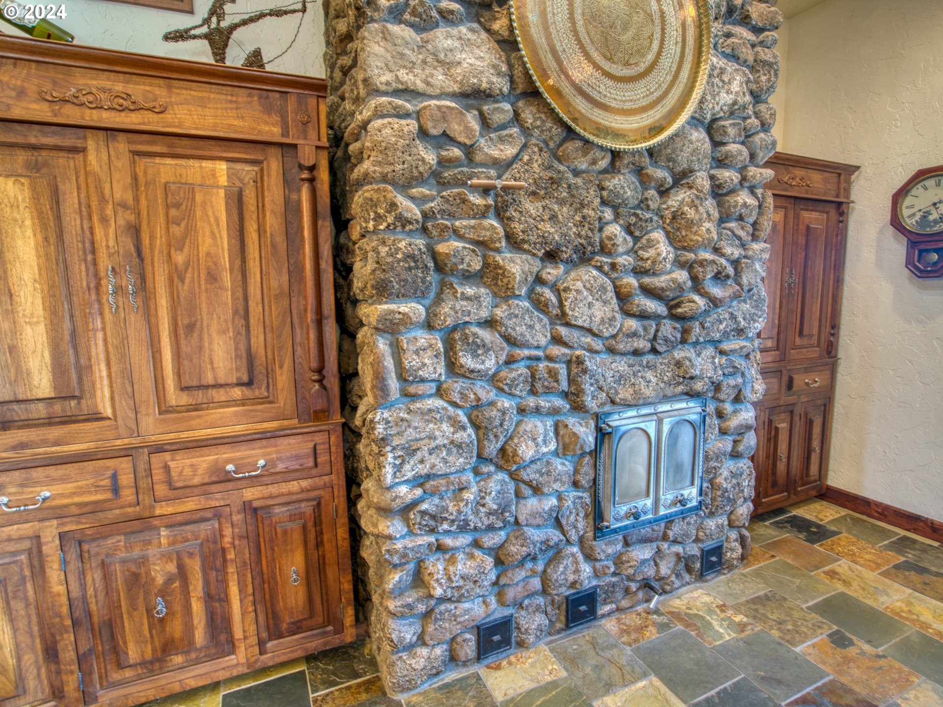 287 Munson Prairie RD