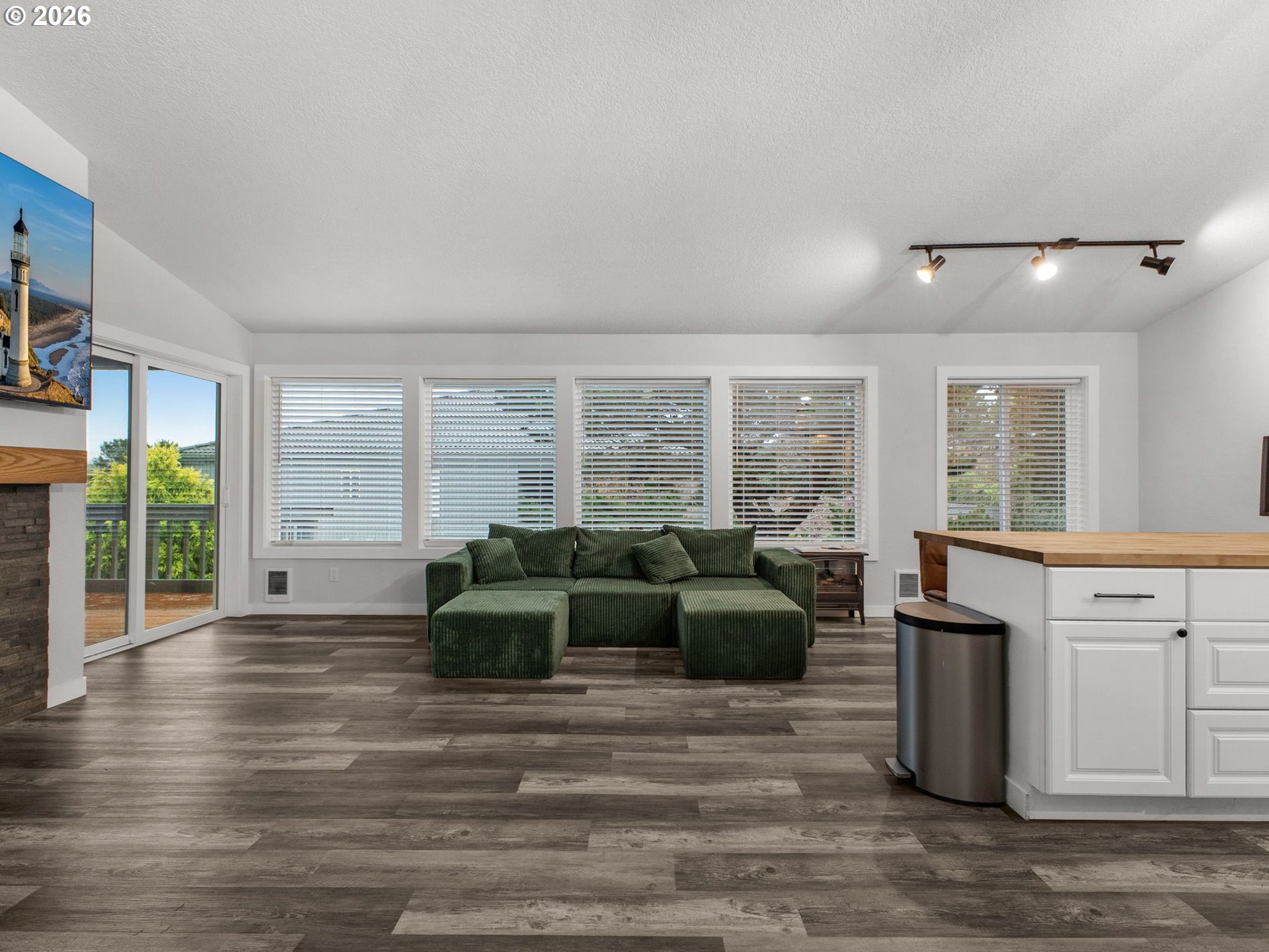 2017 GEARHART GREEN DR Unit: 802