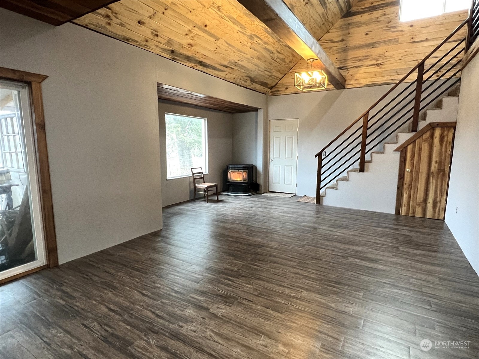 1671 Highway 7