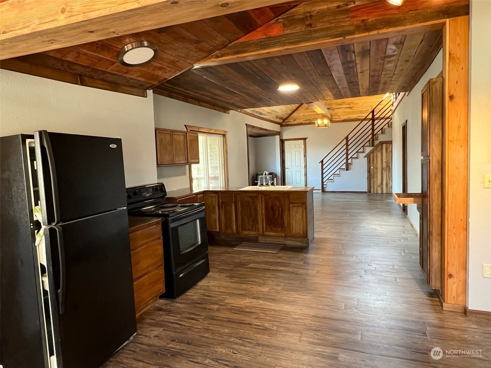 1671 Highway 7