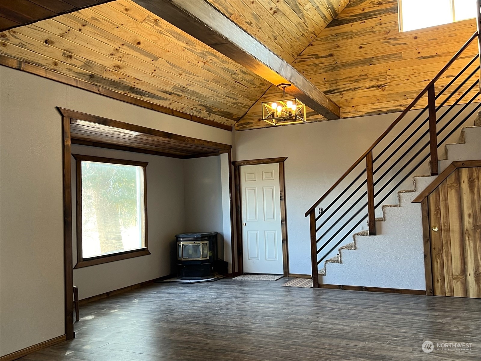 1671 Highway 7