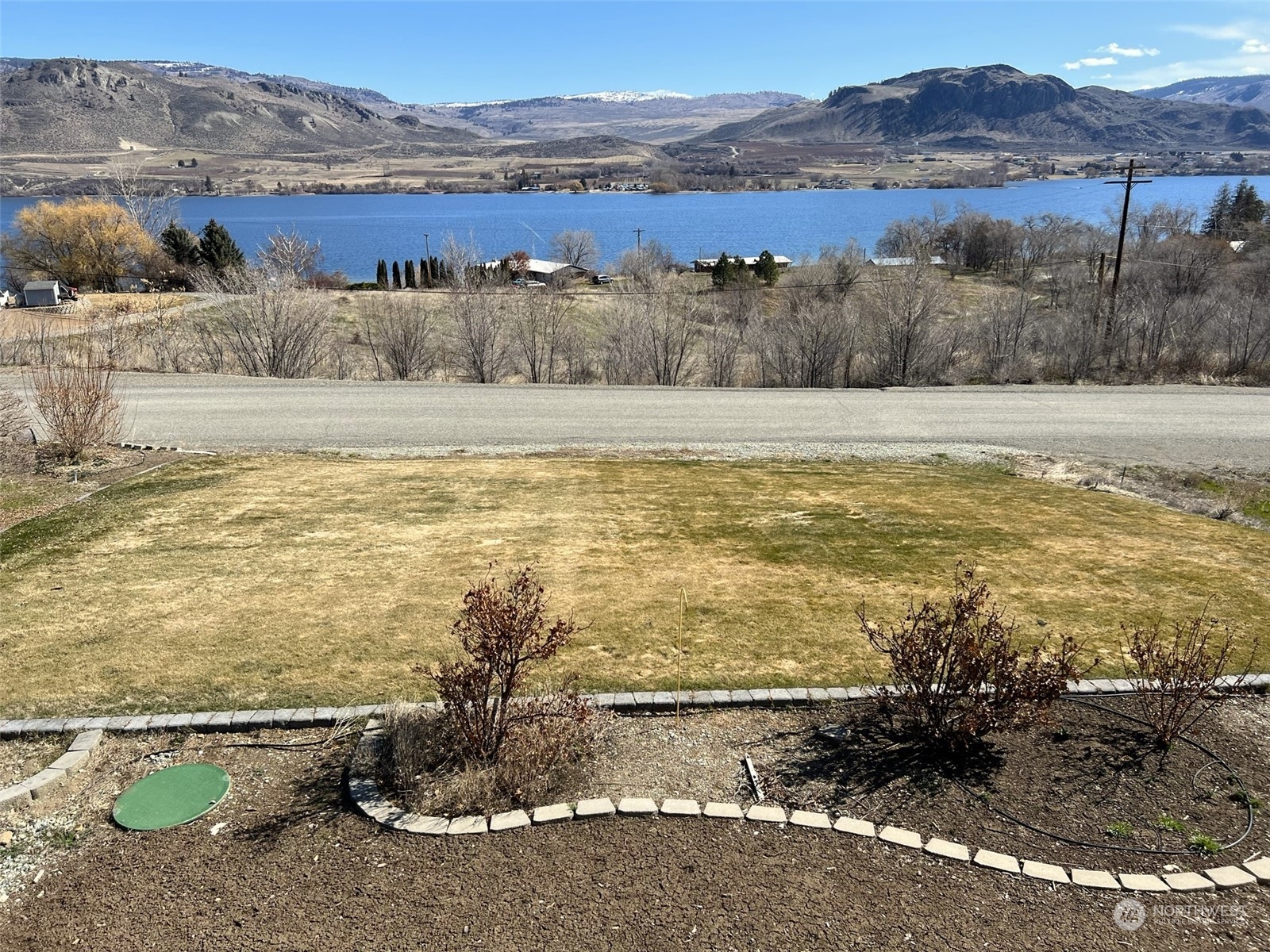 6 Lakevue Heights Drive