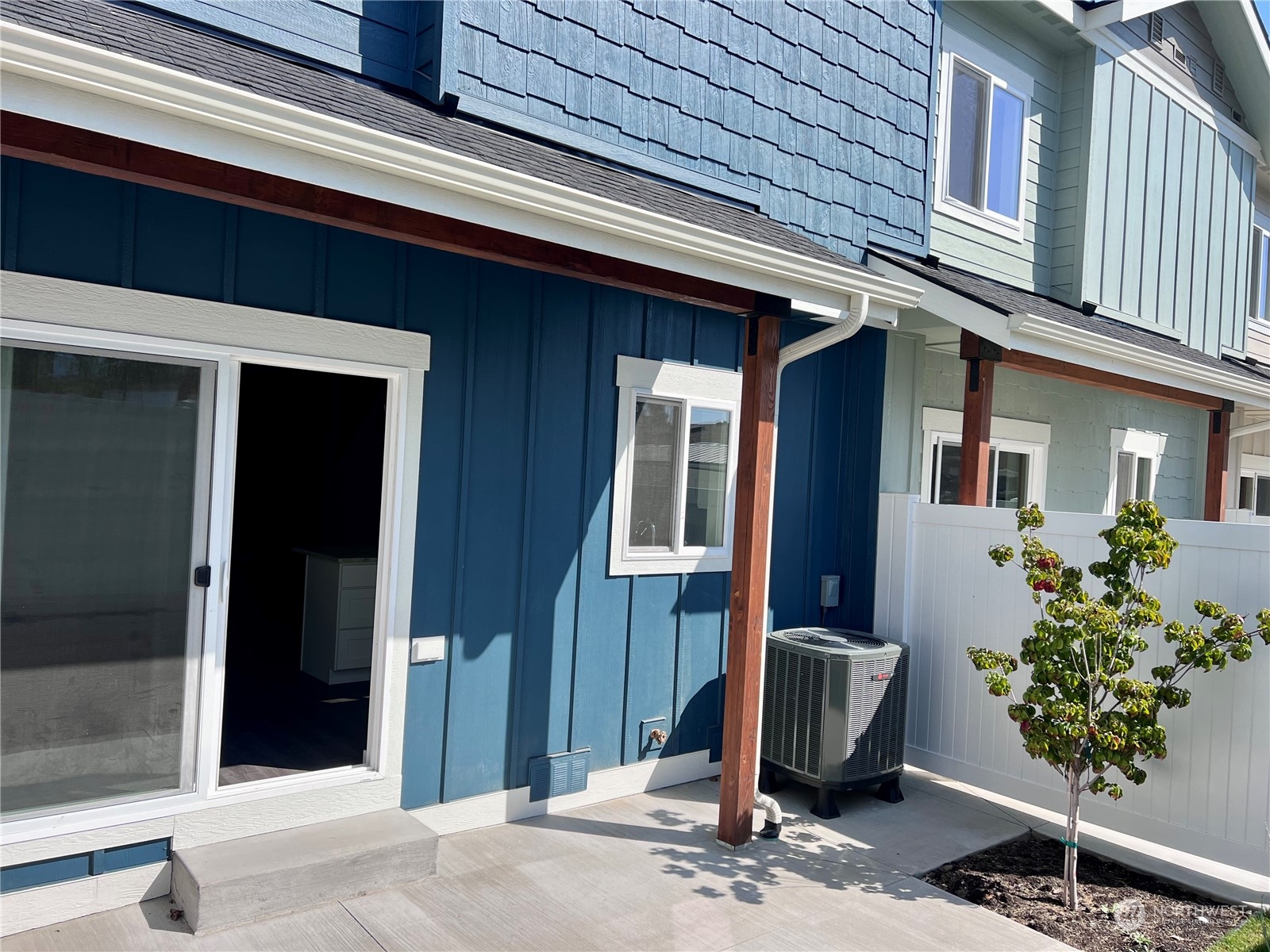 910 Poplar Avenue Unit: C3