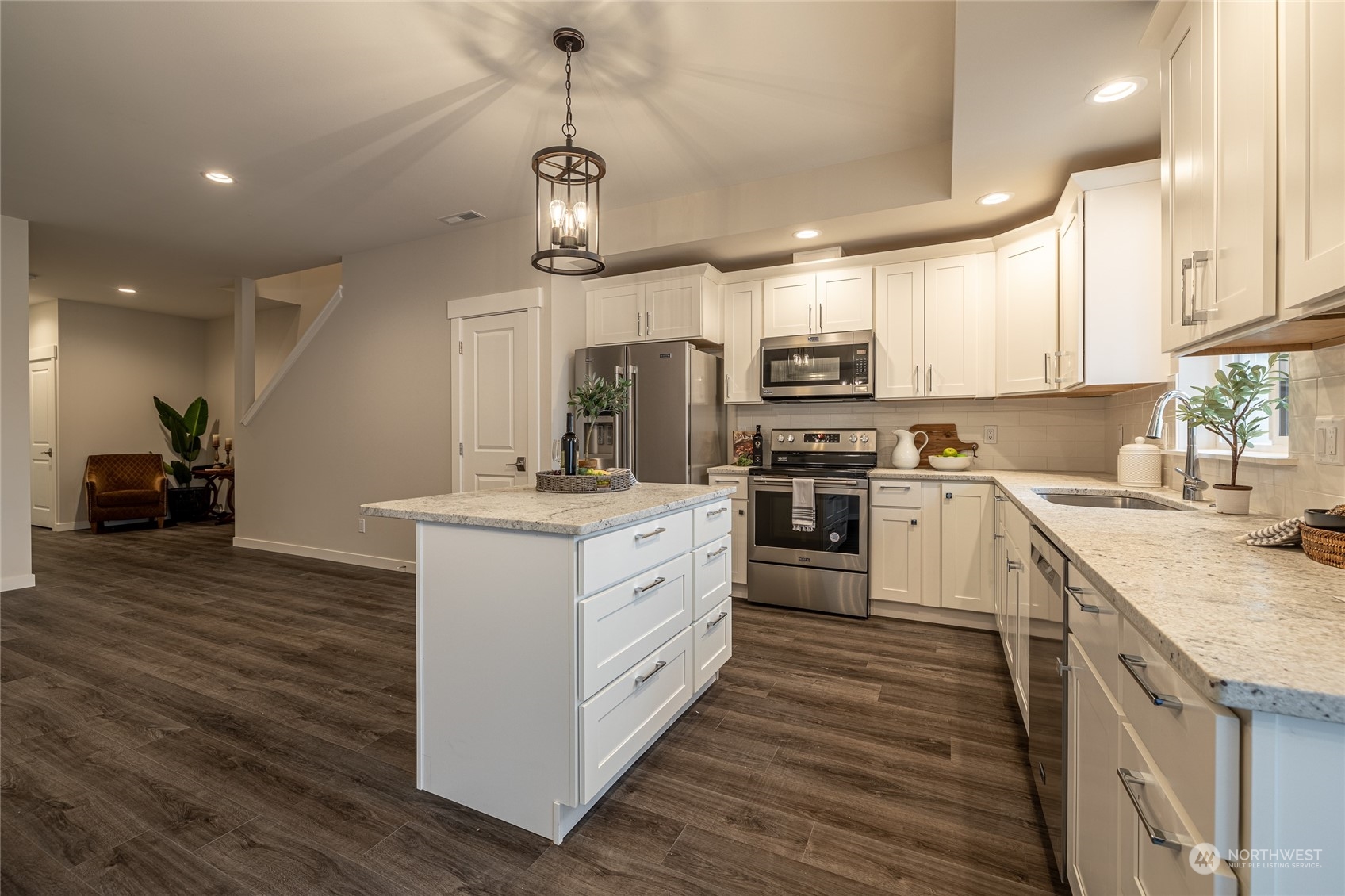 910 Poplar Avenue Unit: C3