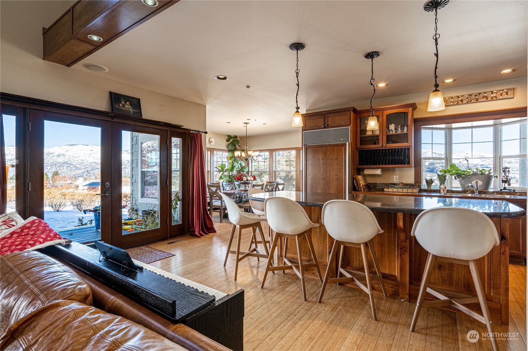 75 Lookout Ridge Lane