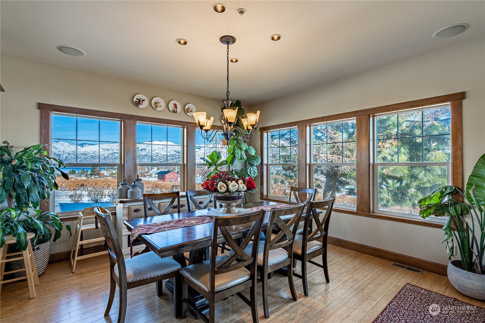 75 Lookout Ridge Lane