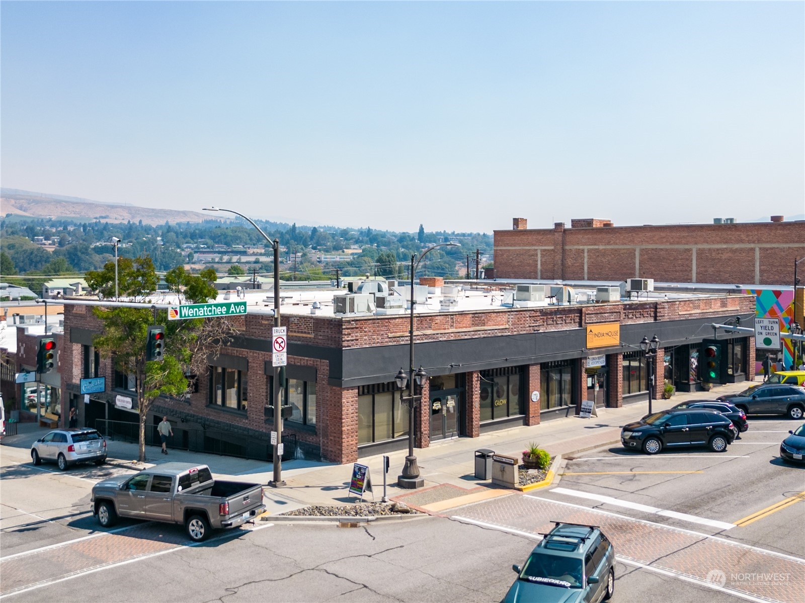 103 S Wenatchee Avenue