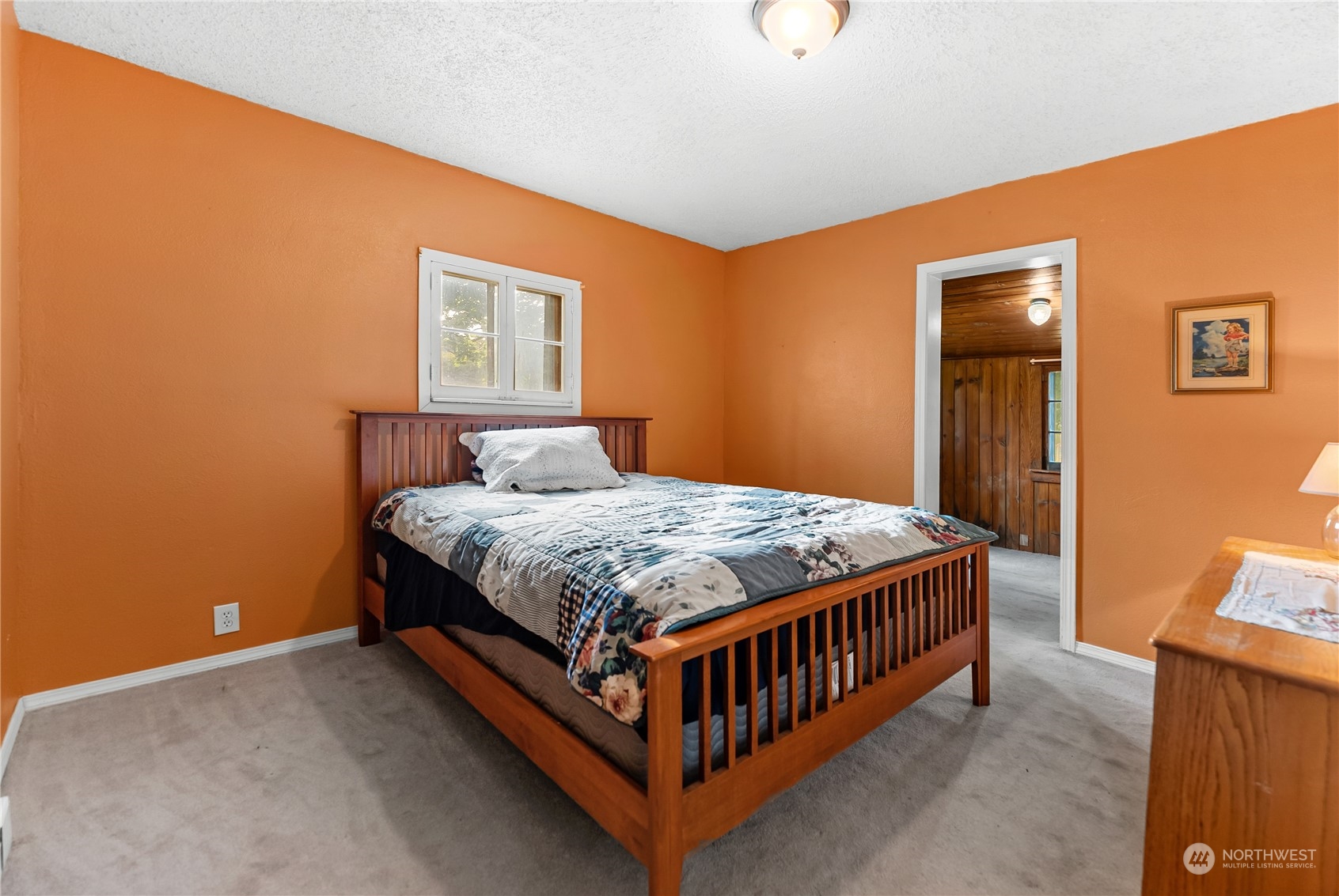 33 Appleway Road