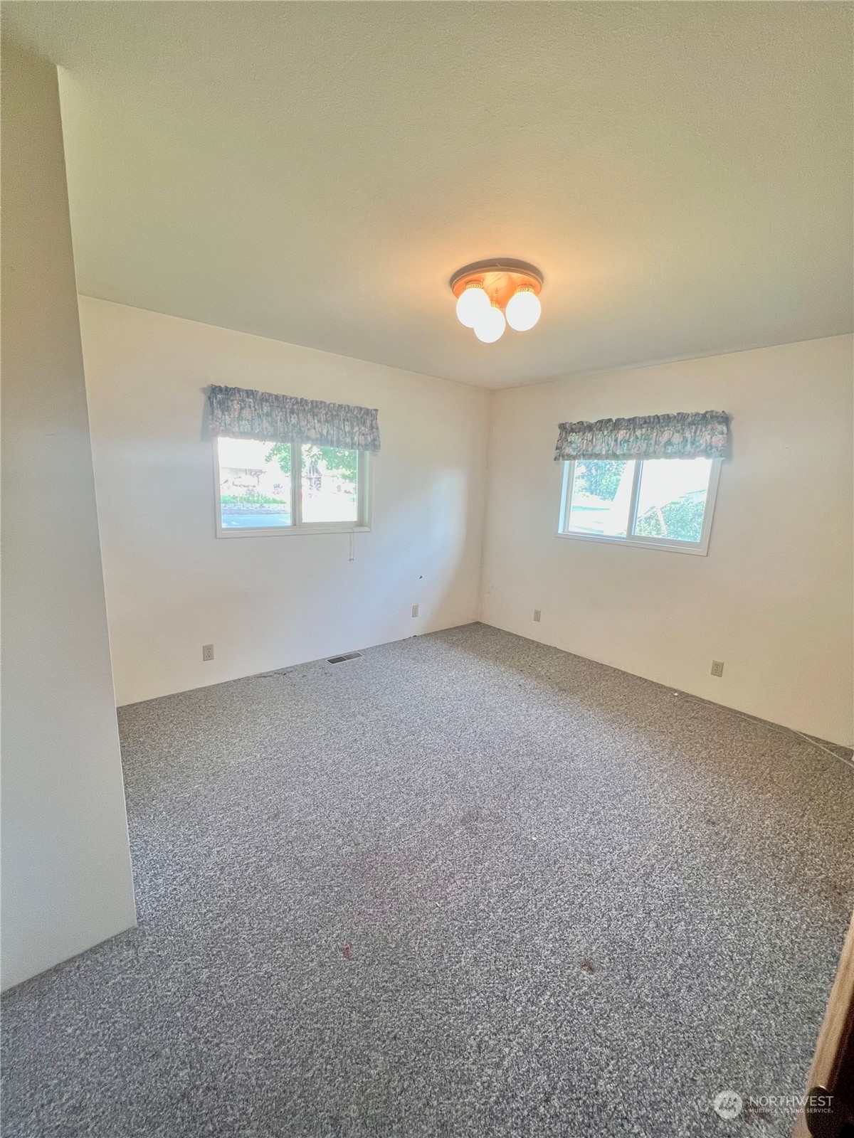 14 Weatherstone Road