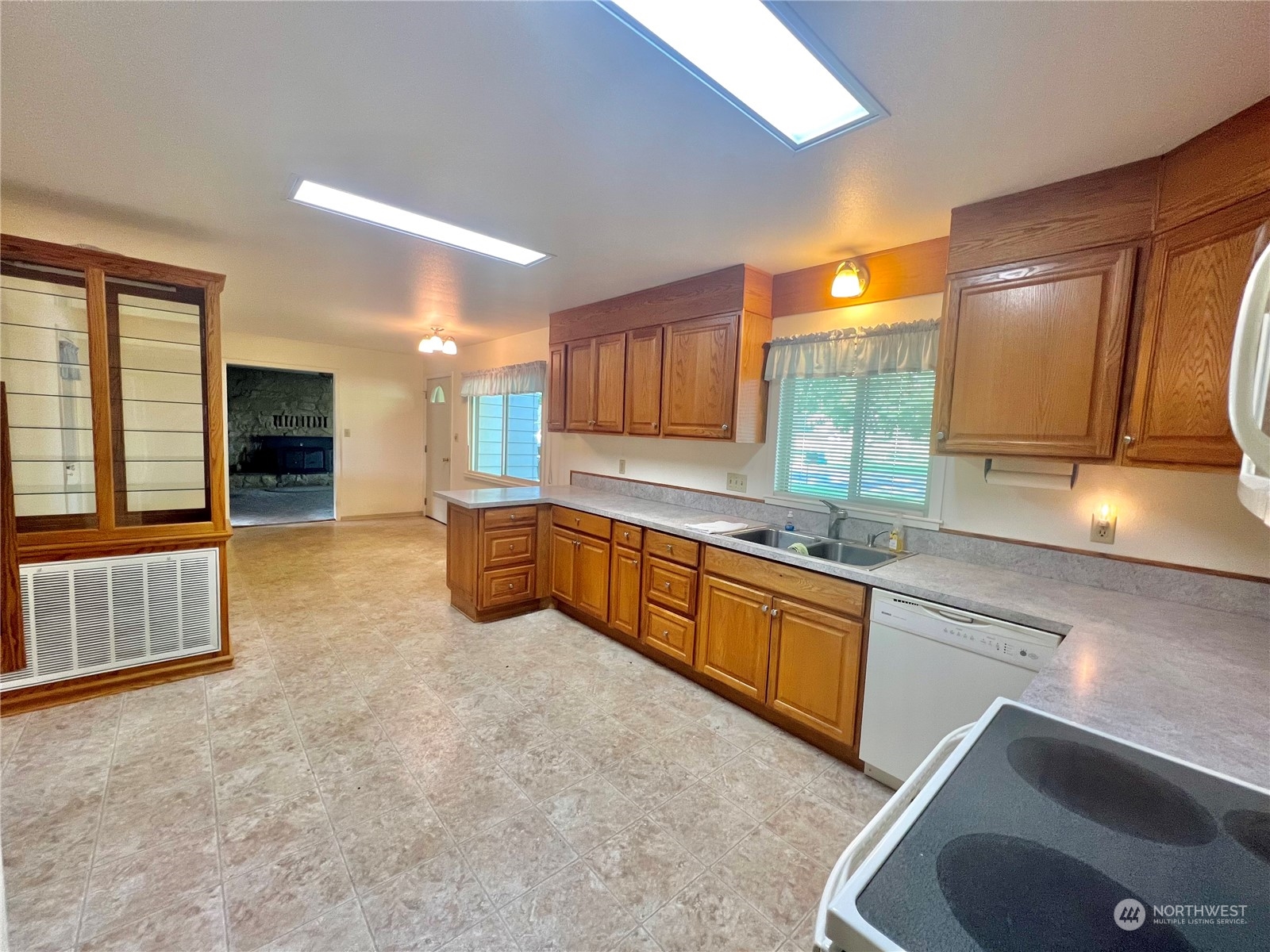 14 Weatherstone Road
