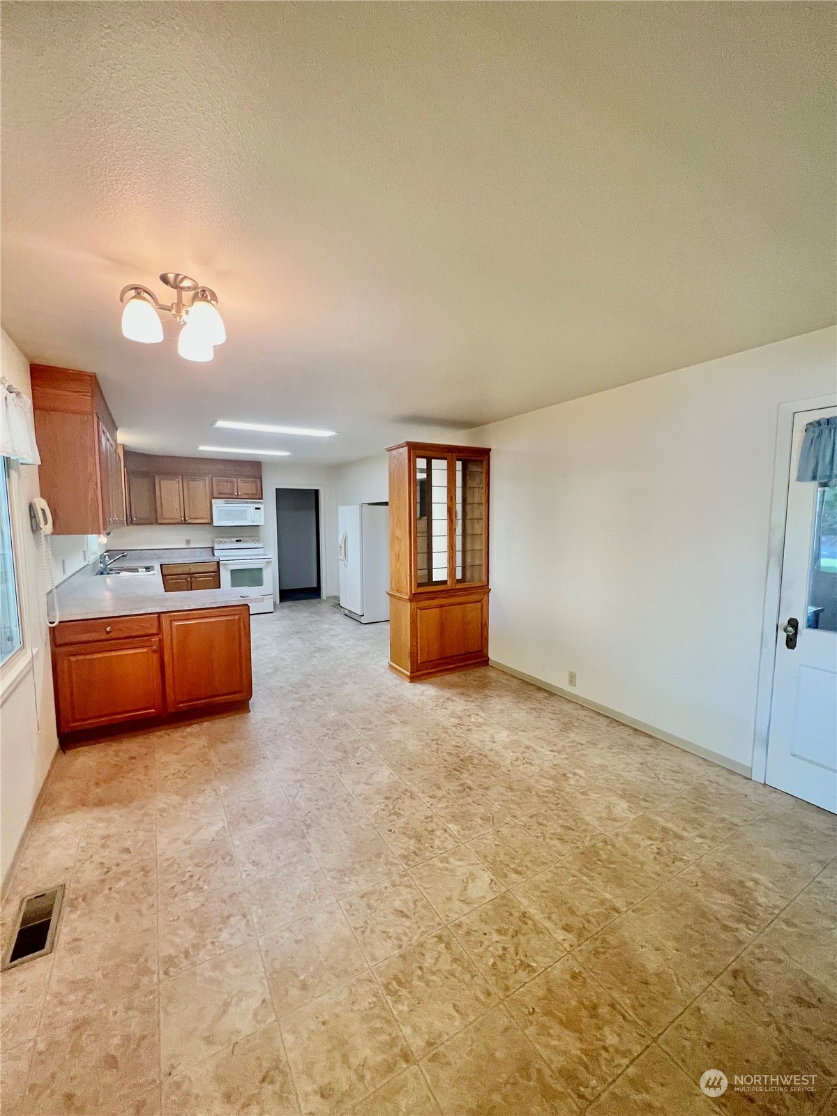 14 Weatherstone Road