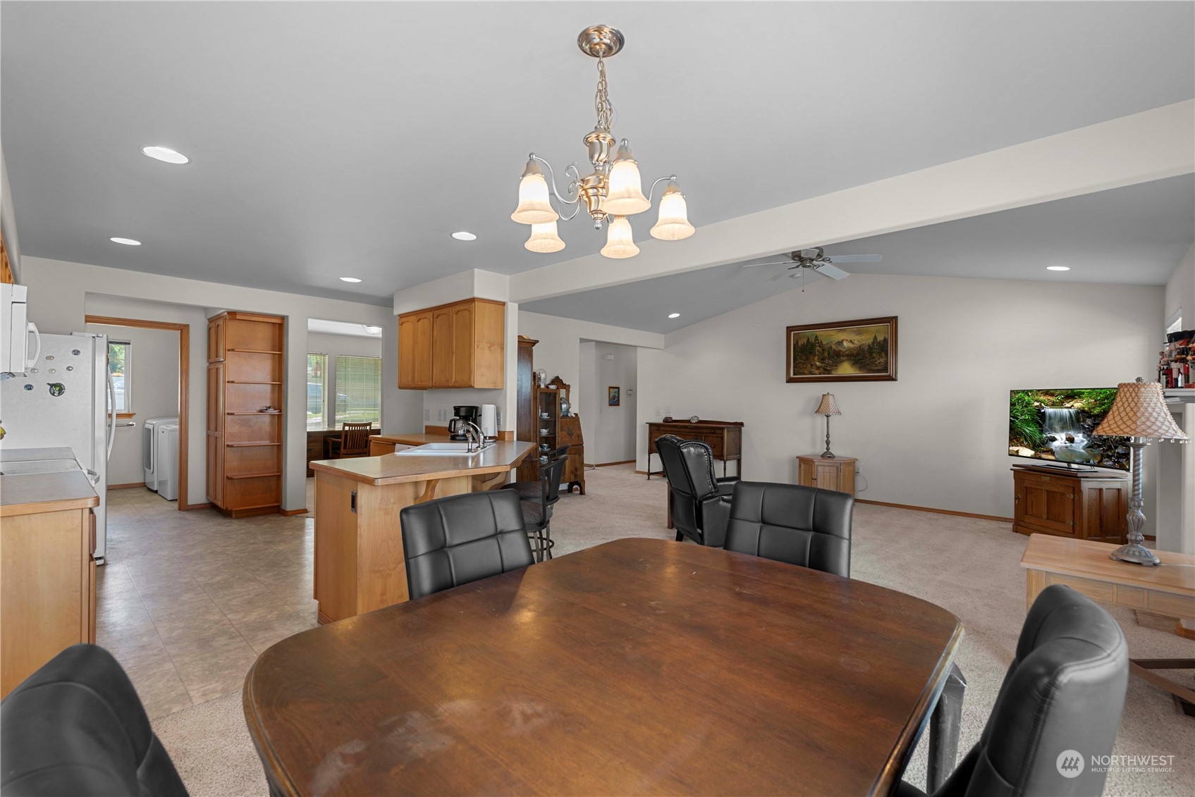 1509 Seneca Place
