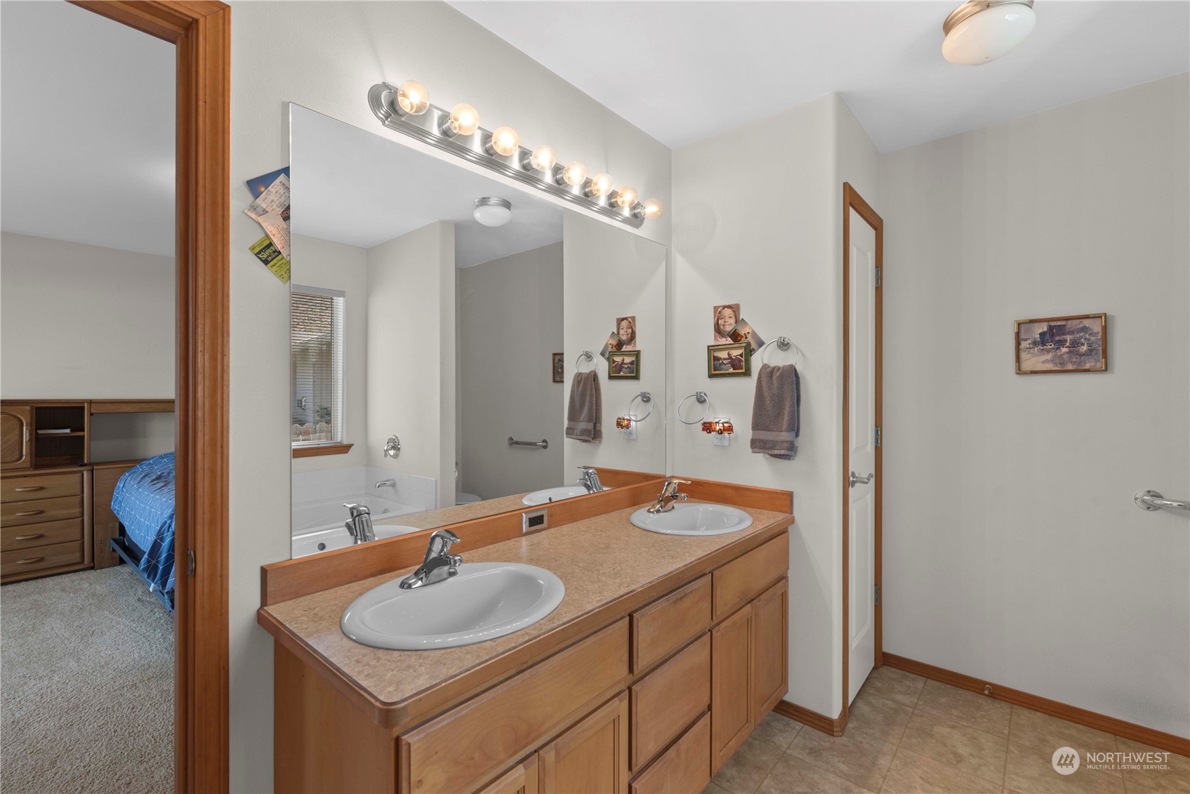 1509 Seneca Place