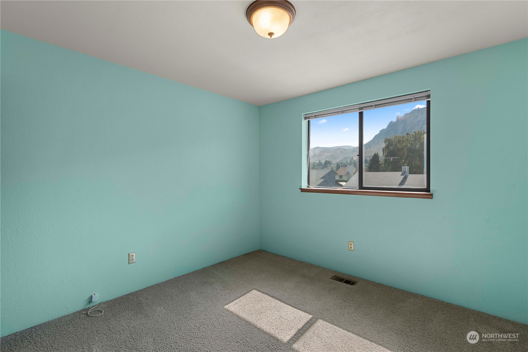 1512 Medina Place
