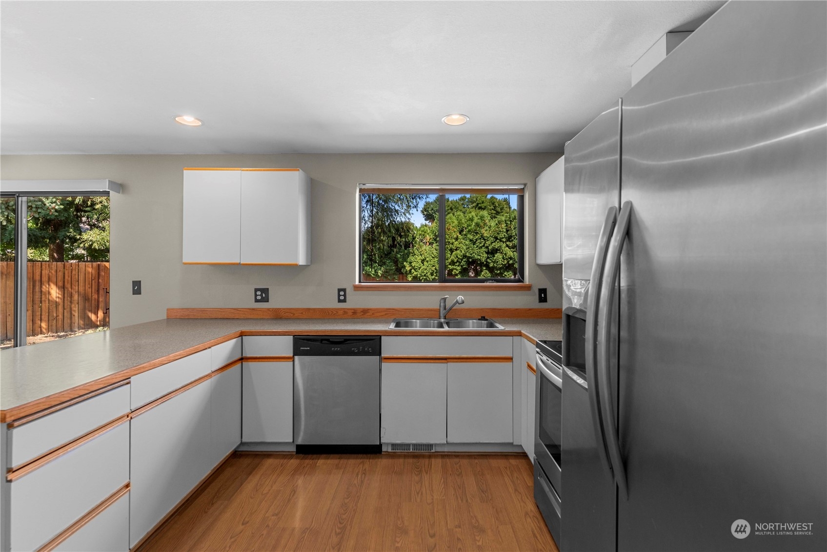 1512 Medina Place