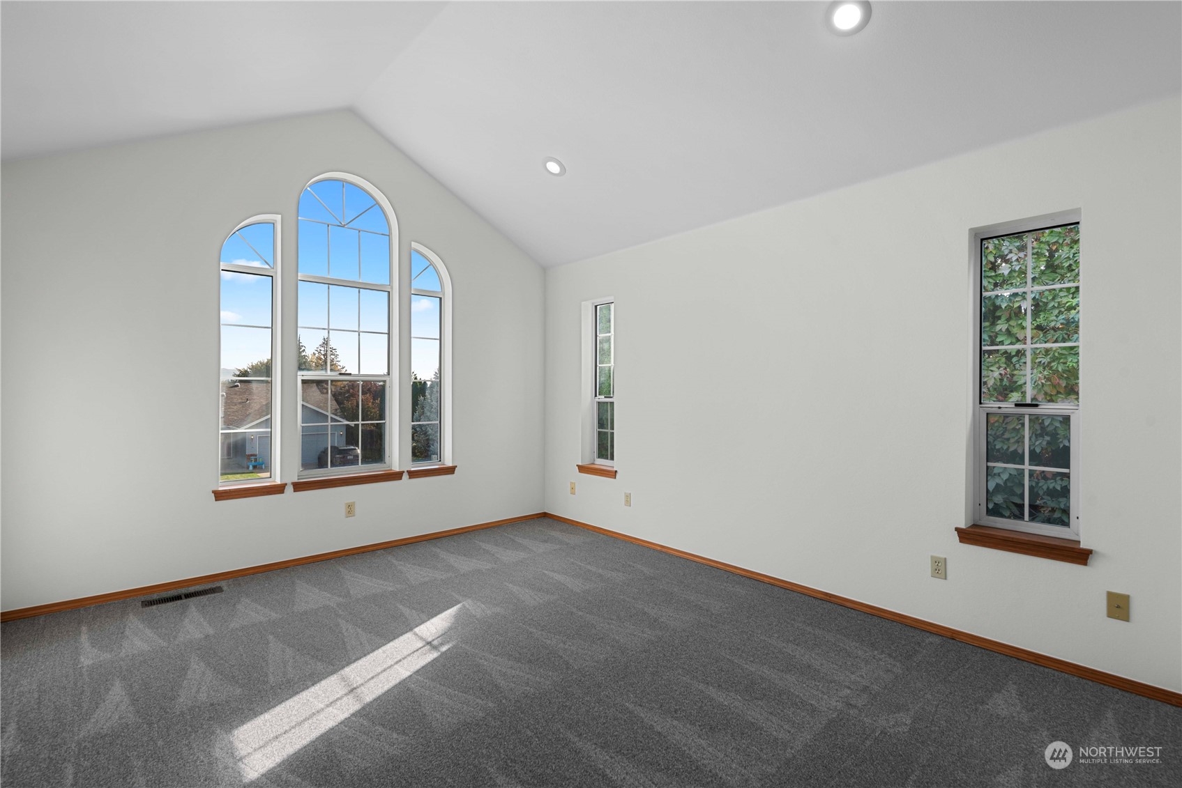 710 Kriewald Court
