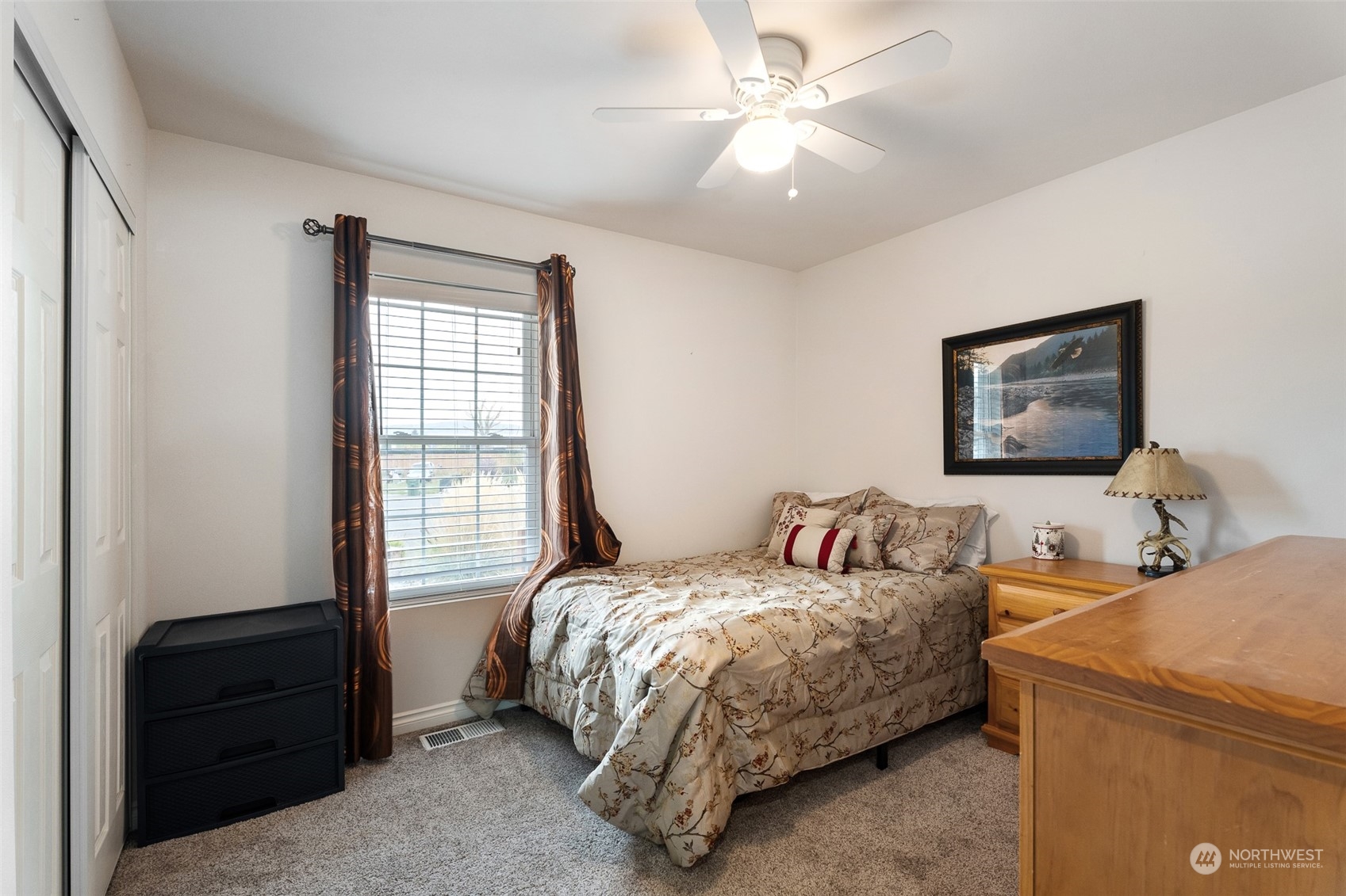 703 Paintbrush Ln