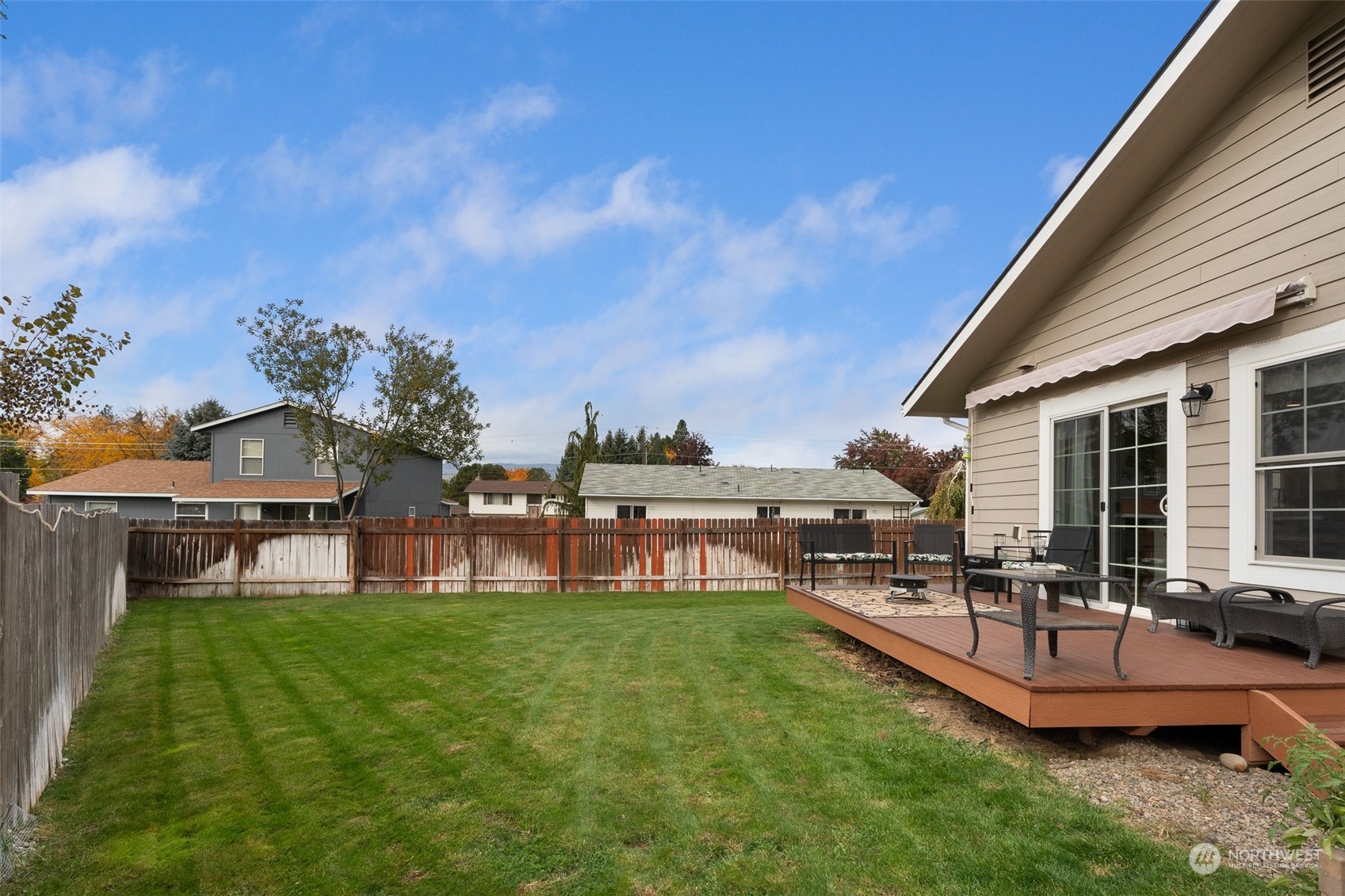 703 Paintbrush Ln