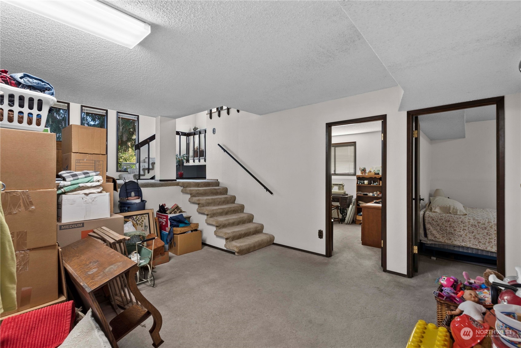 130 N James Avenue
