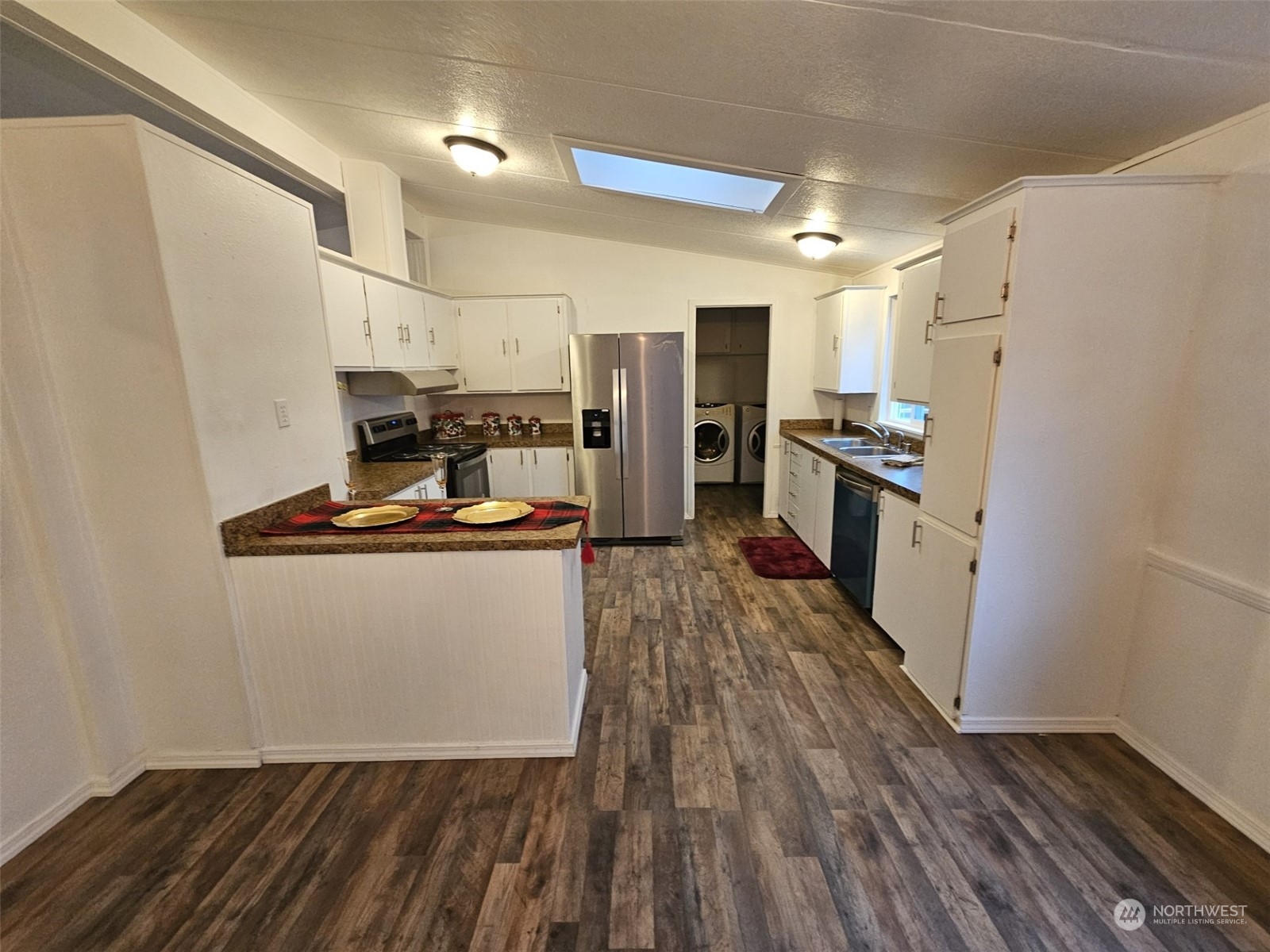 2440 New Penfold Court