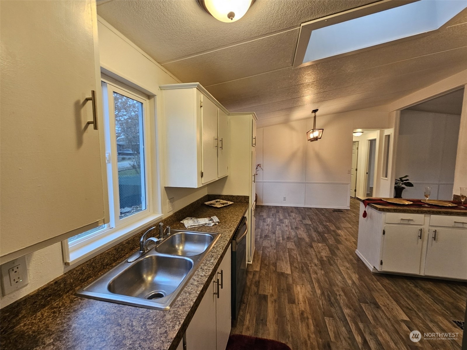 2440 New Penfold Court