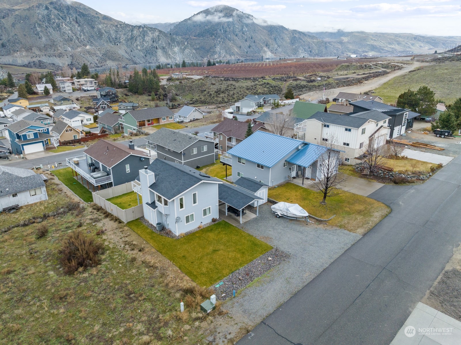 201 E Entiat Drive