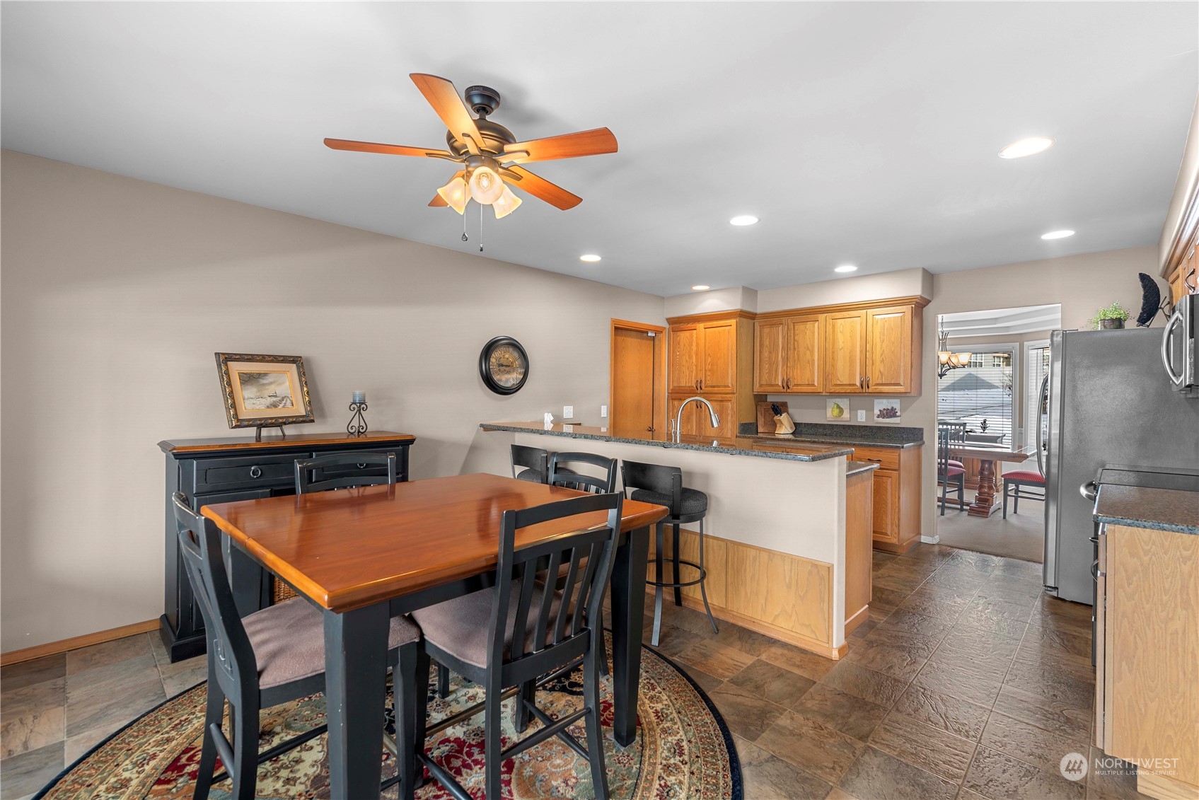 1380 Eastmont Unit: 102