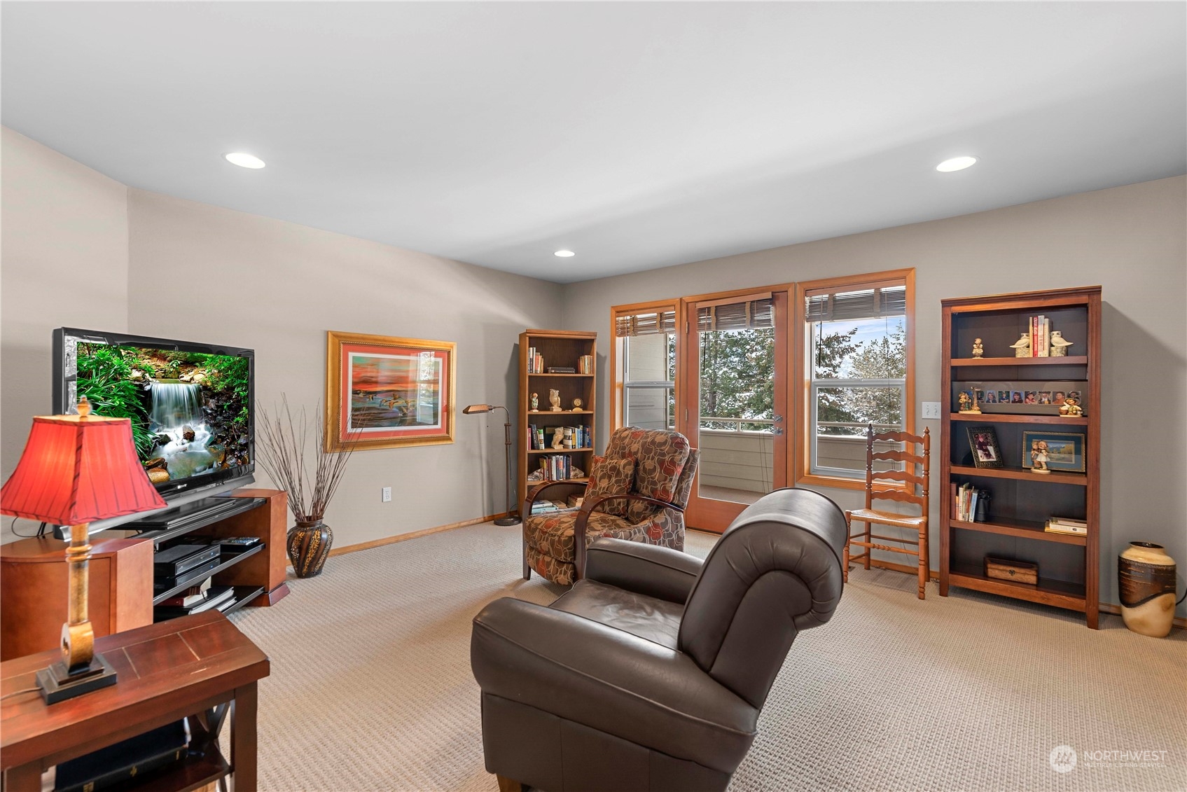 1380 Eastmont Unit: 102