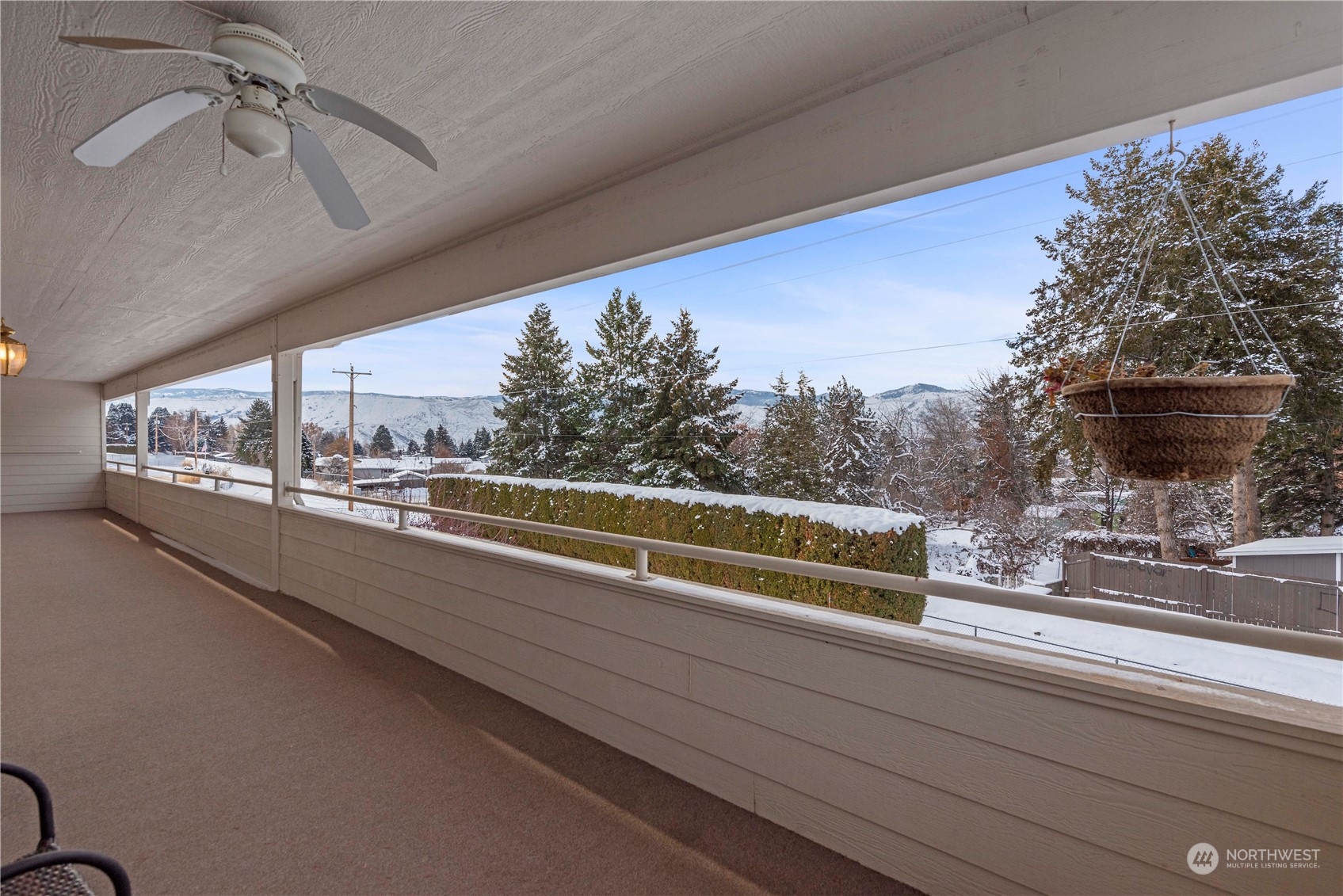 1380 Eastmont Unit: 102