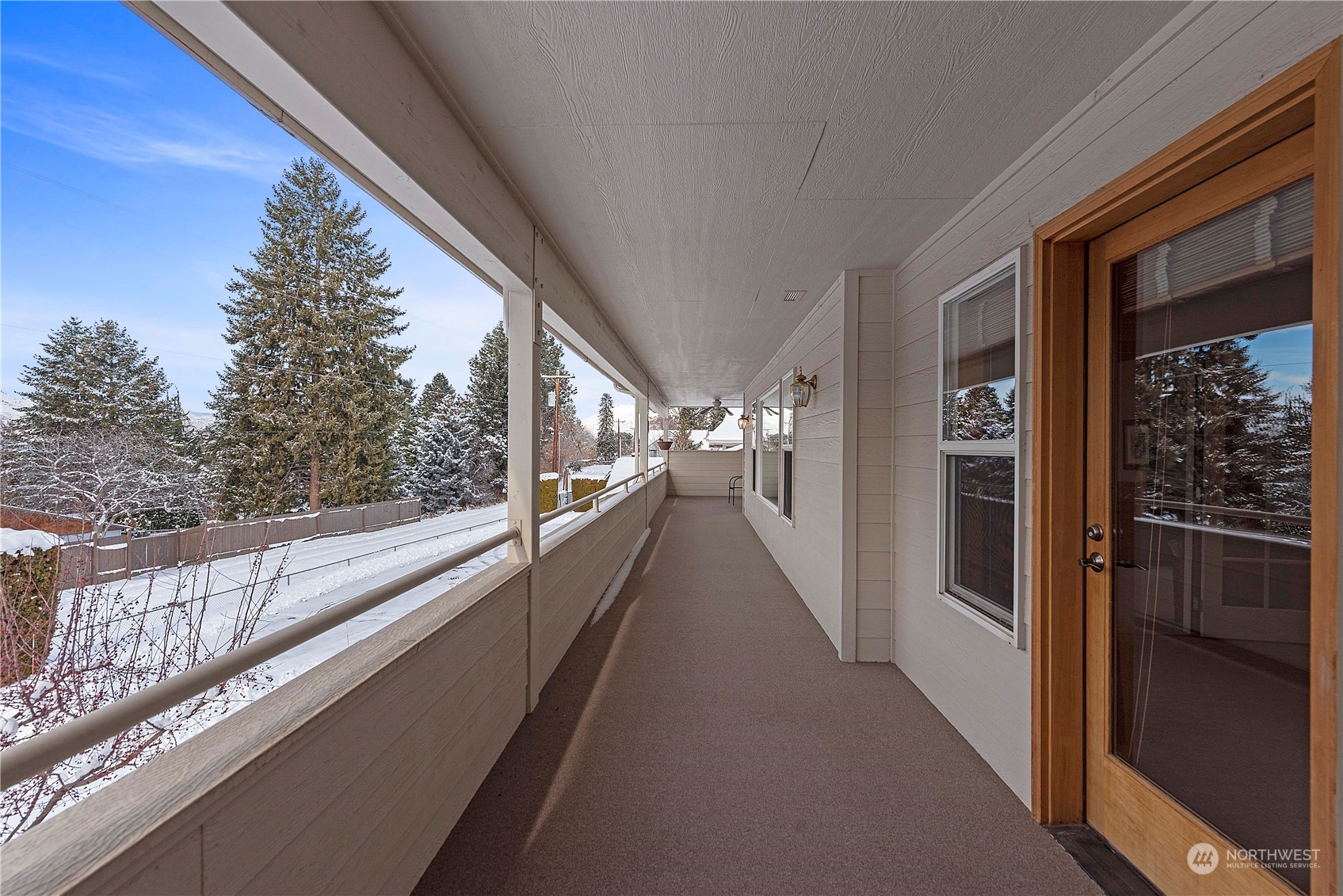 1380 Eastmont Unit: 102