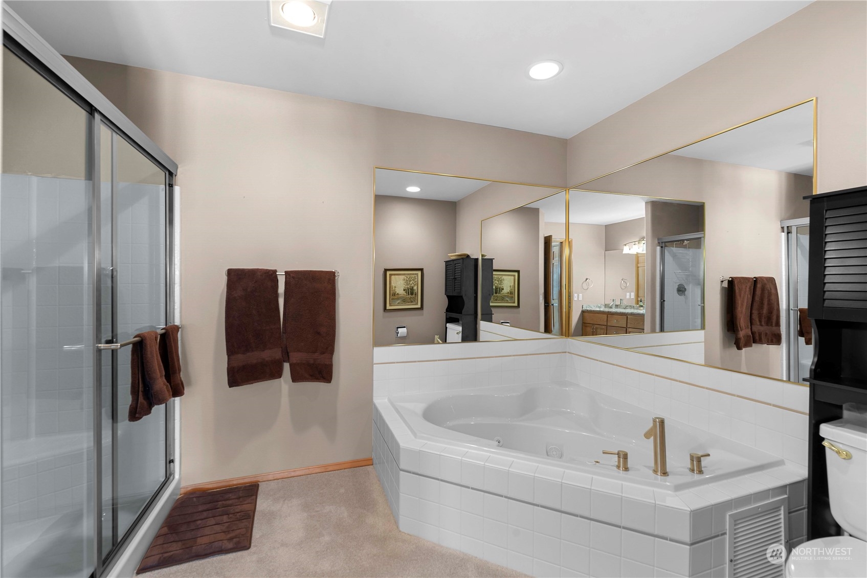 1380 Eastmont Unit: 102