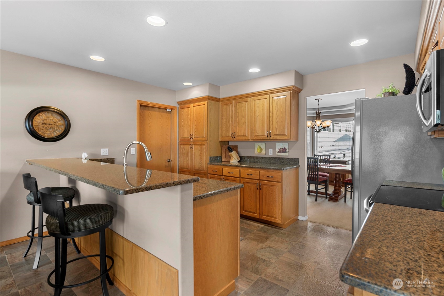 1380 Eastmont Unit: 102