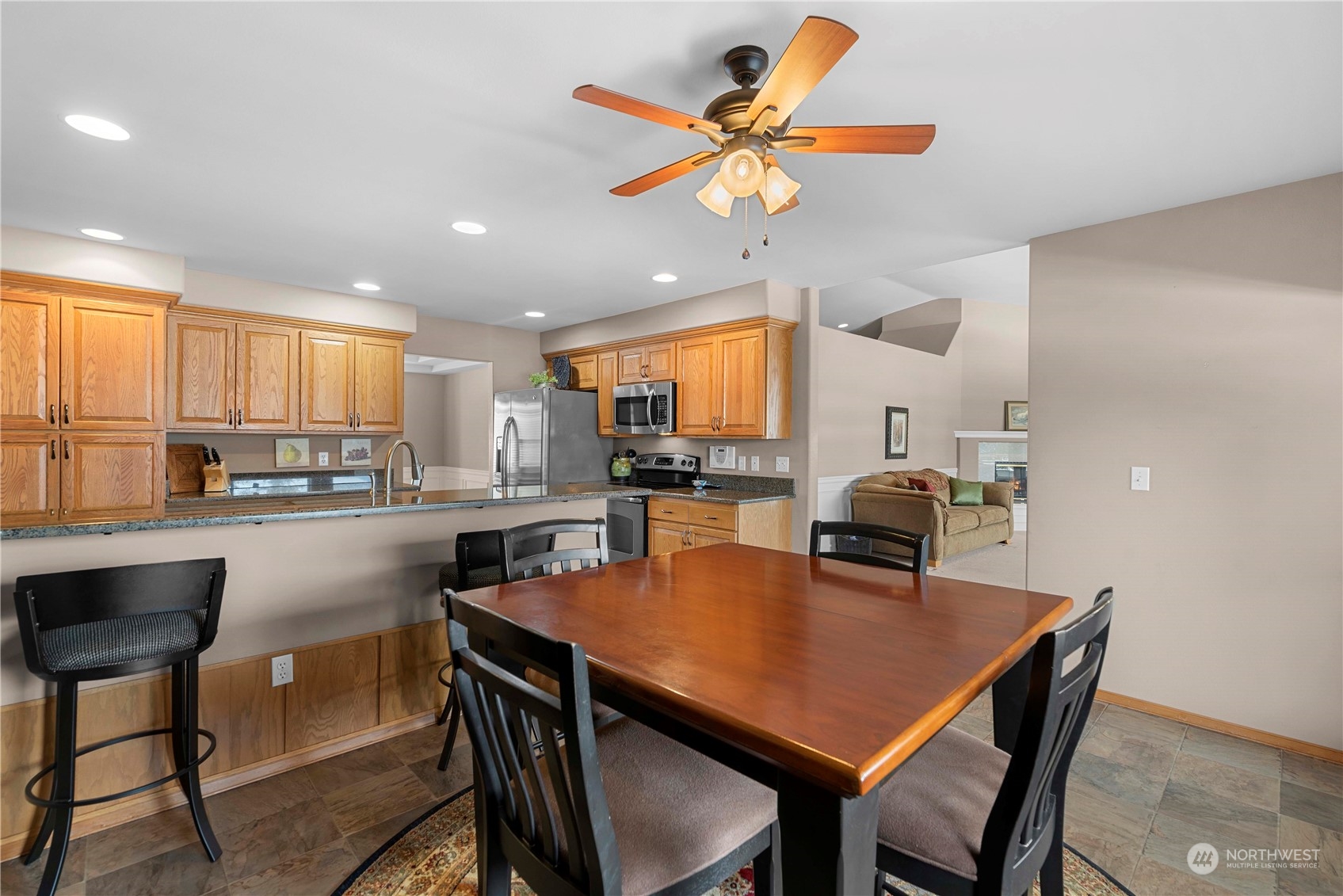 1380 Eastmont Unit: 102